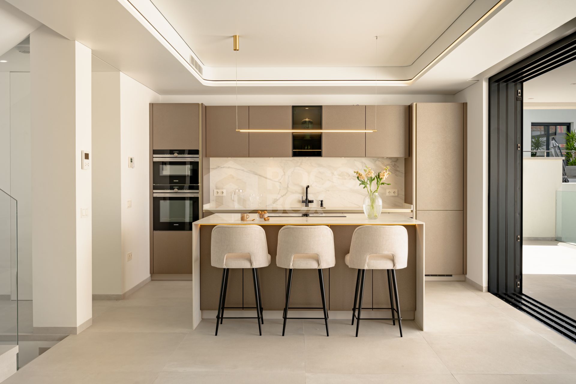Stunning Four-Bedroom Villa in the Heart of La Cala de Mijas, Costa del Sol