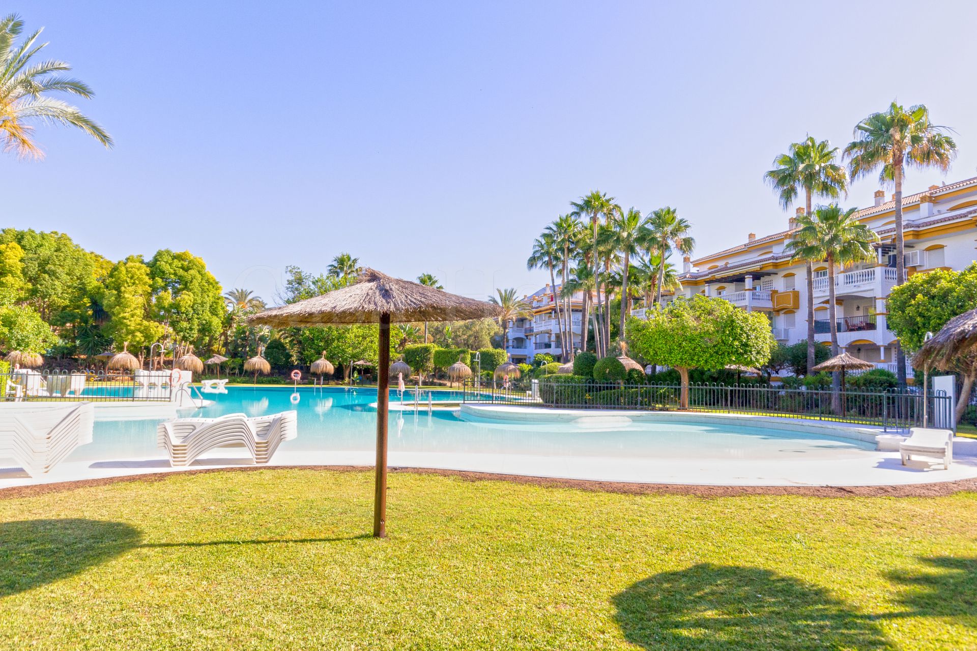 Ground Floor Apartment in La Dama de Noche, Marbella