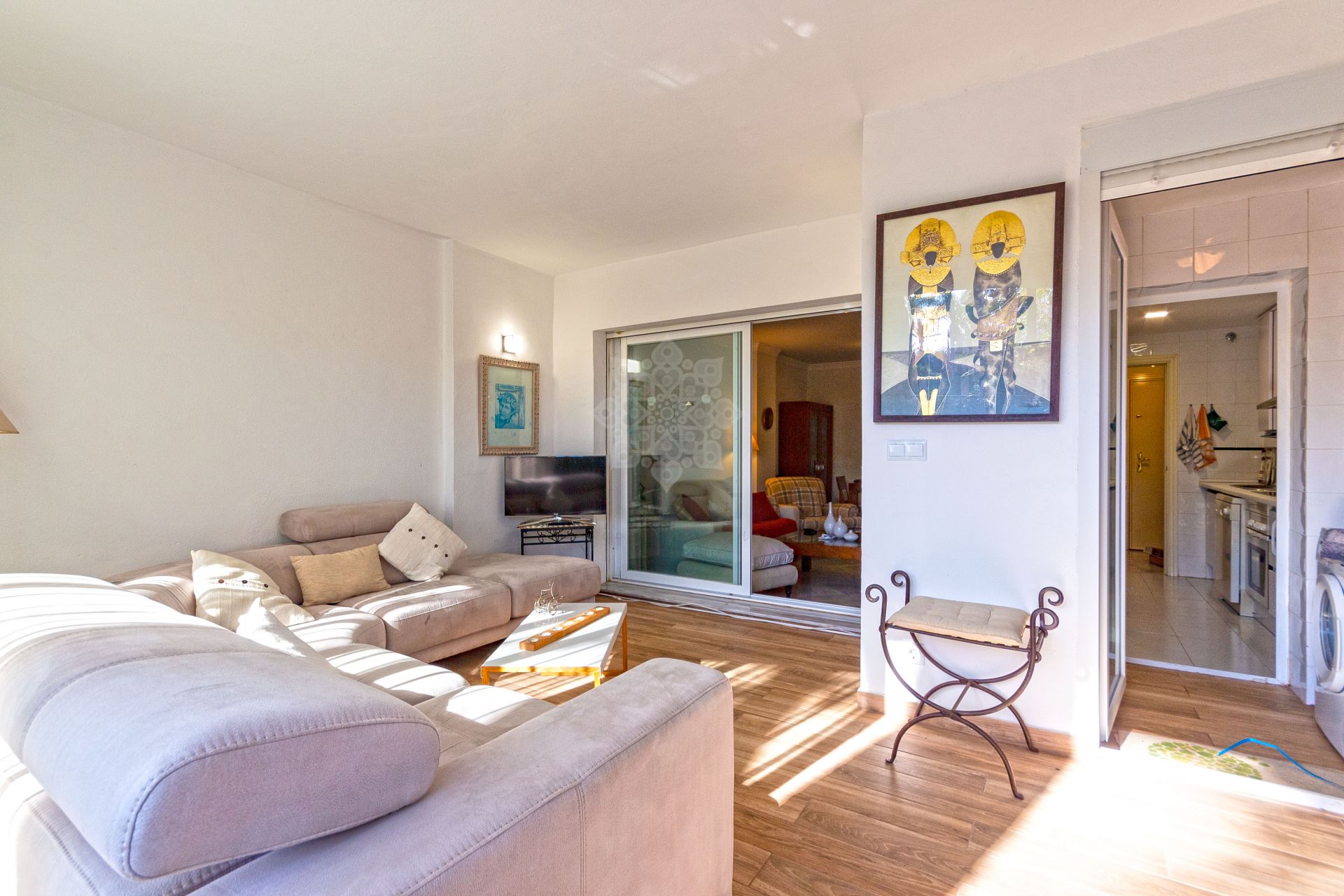 Apartament na parterze w La Dama de Noche, Marbella