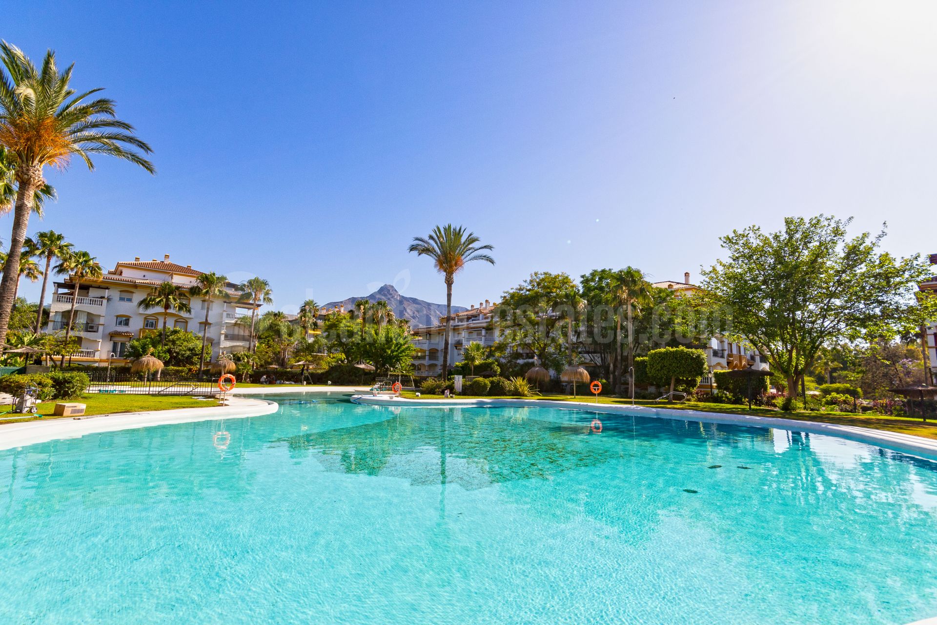 Ground Floor Apartment in La Dama de Noche, Marbella