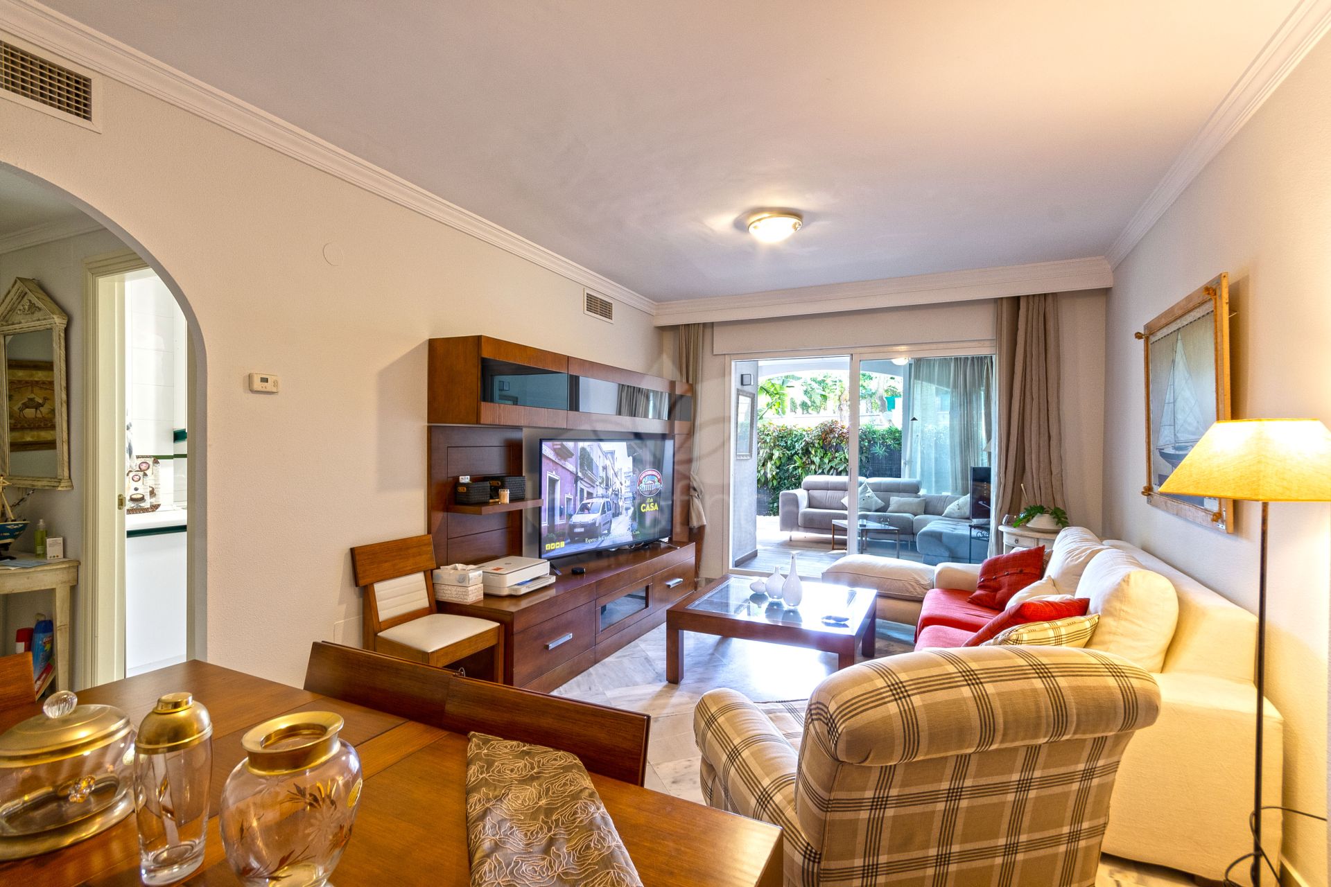 Ground Floor Apartment in La Dama de Noche, Marbella