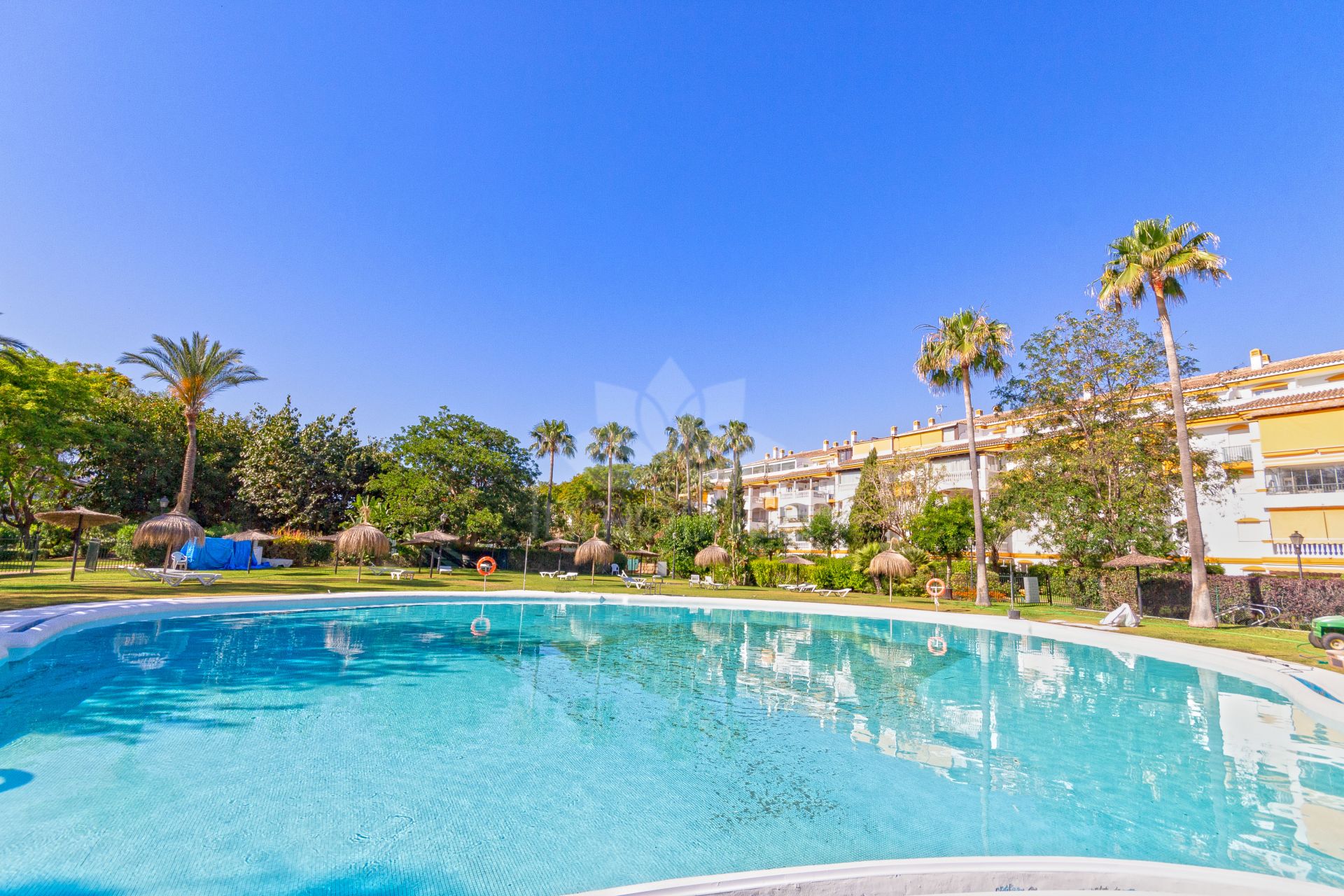 Ground Floor Apartment in La Dama de Noche, Marbella