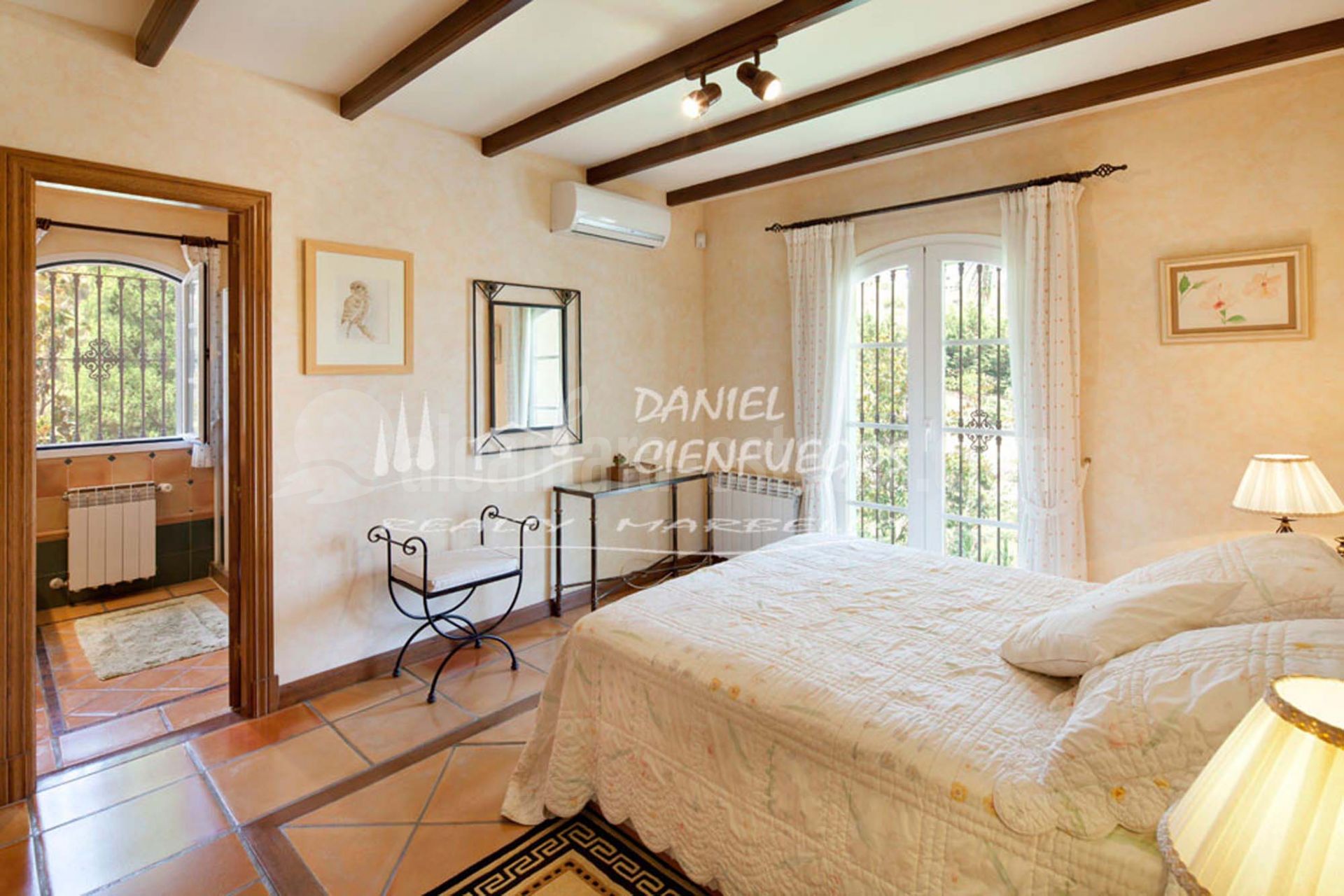 Villa in Los Altos de los Monteros, Marbella