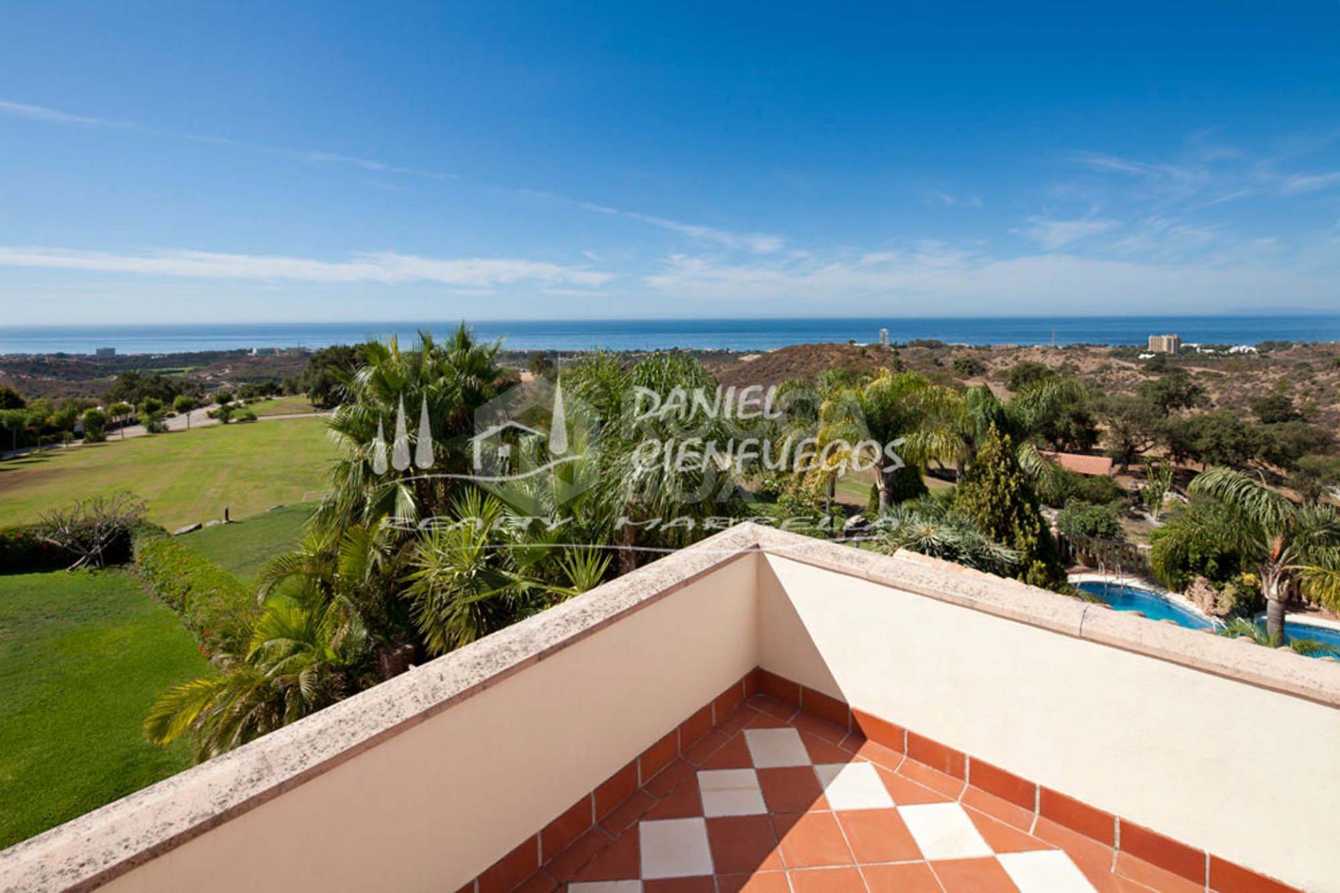 Villa_Finca for sale panoramic view Altos los Monteros Marbella