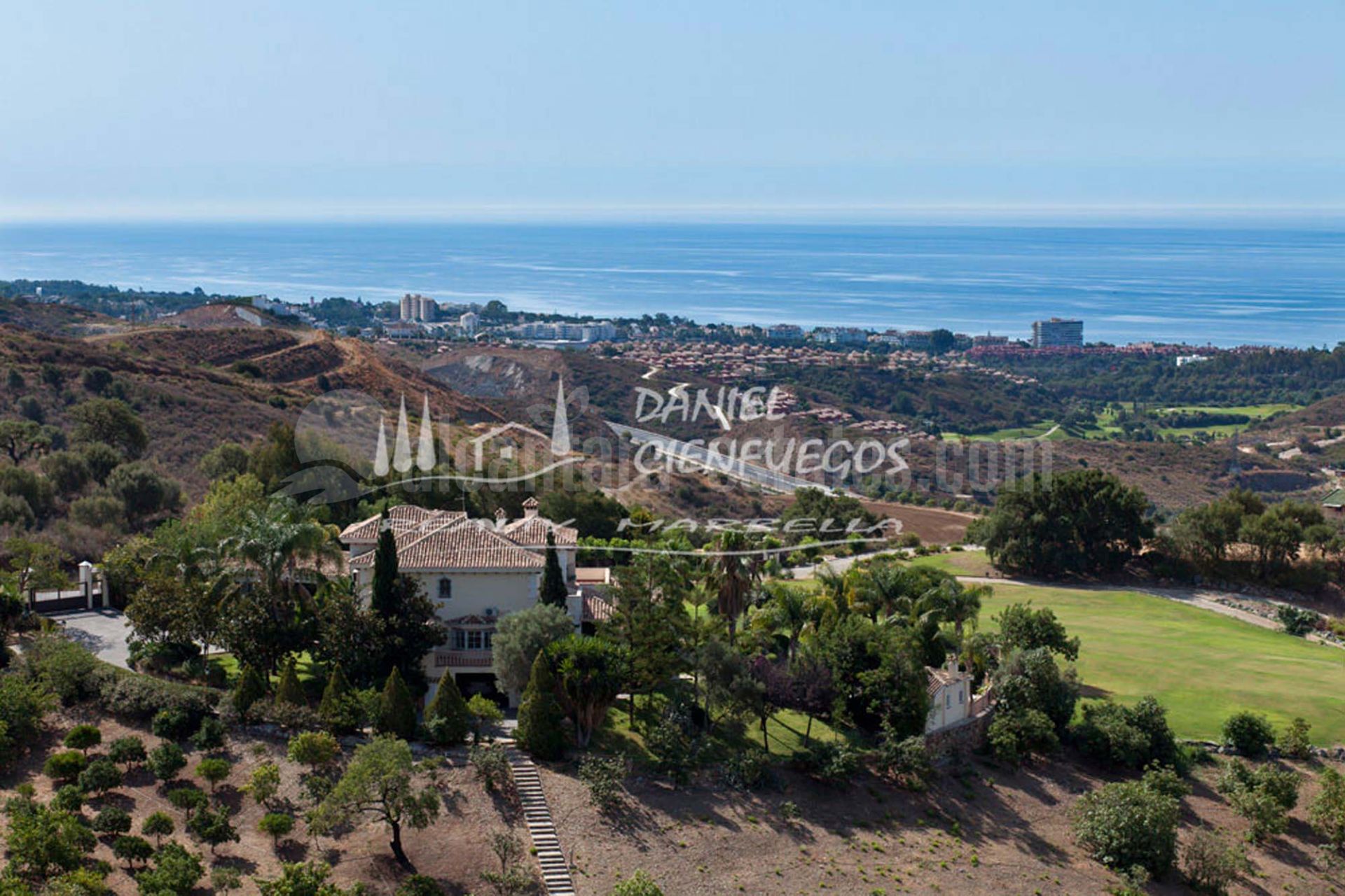 Villa in Los Altos de los Monteros, Marbella