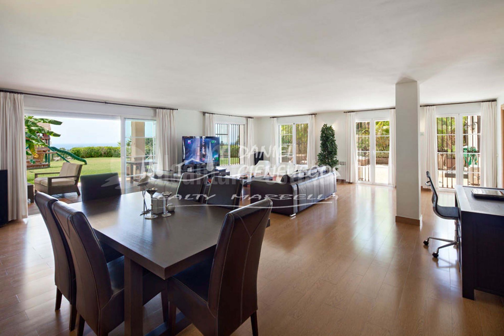 Villa in Los Altos de los Monteros, Marbella