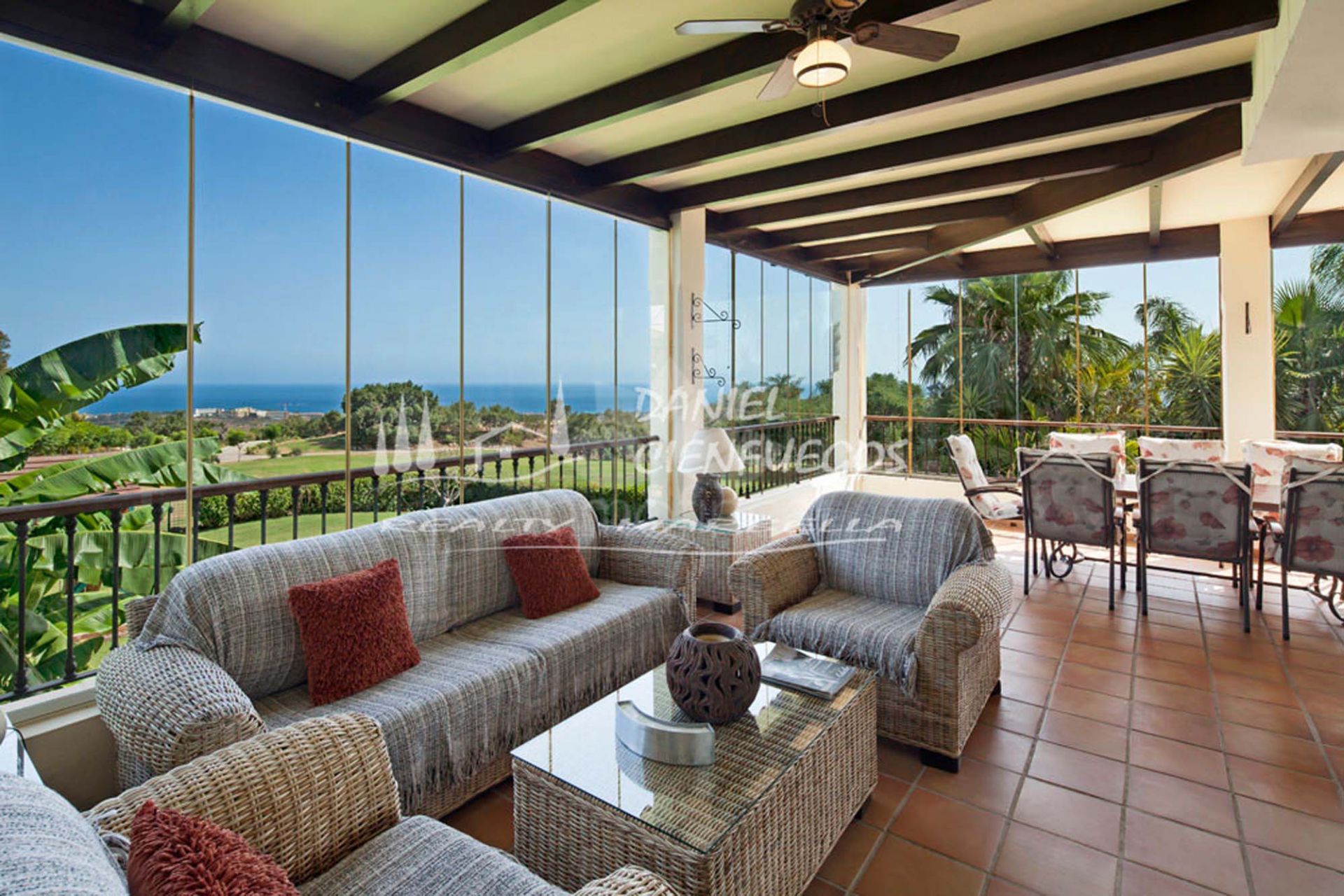 Villa en Los Altos de los Monteros, Marbella