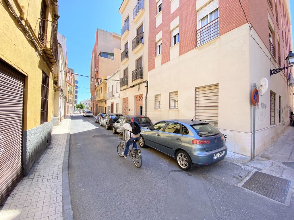 Commercial premises 7 minutes from the historic center of Malaga