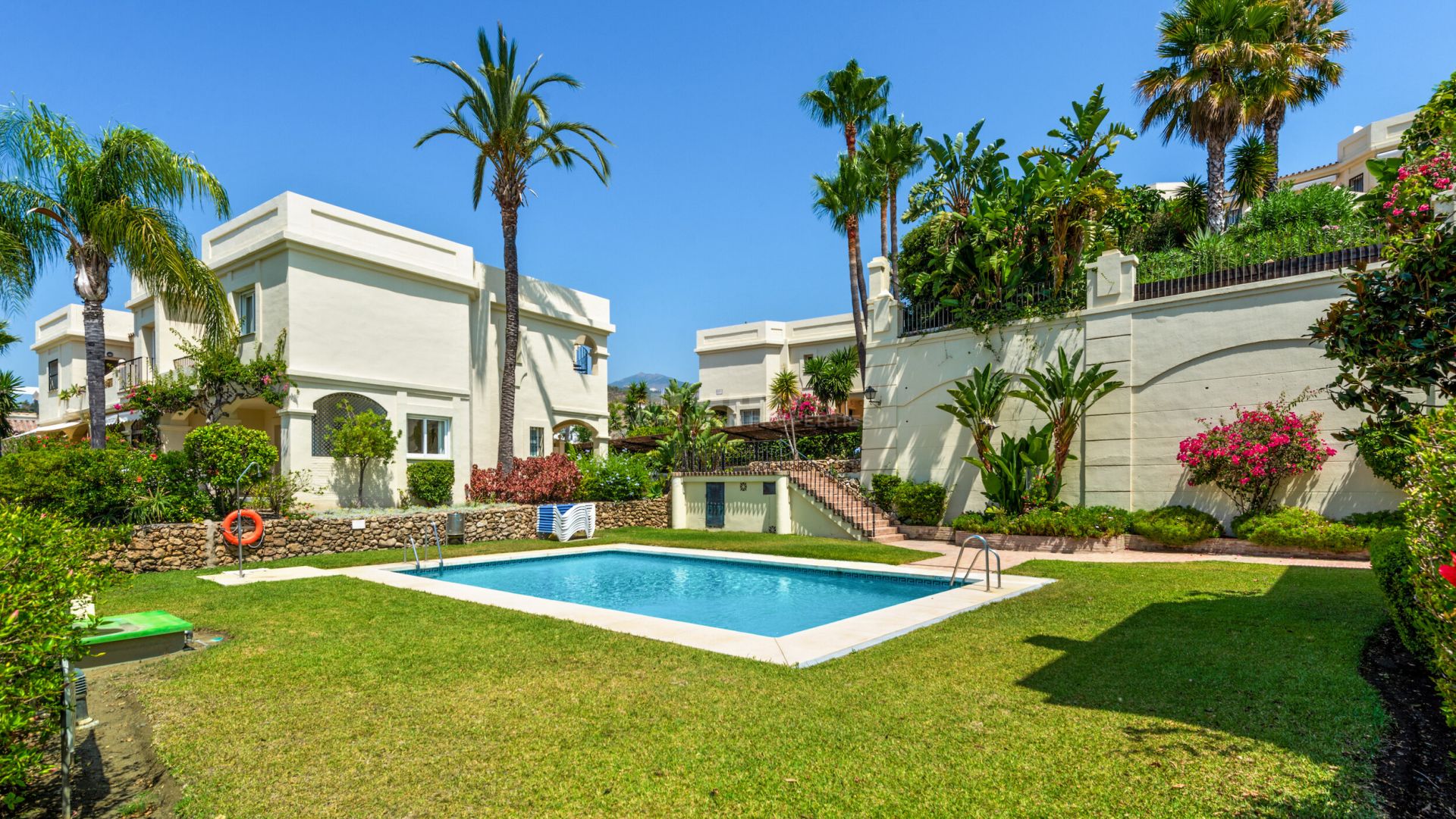 Apartments for sale in La Quinta Hills, Benahavis