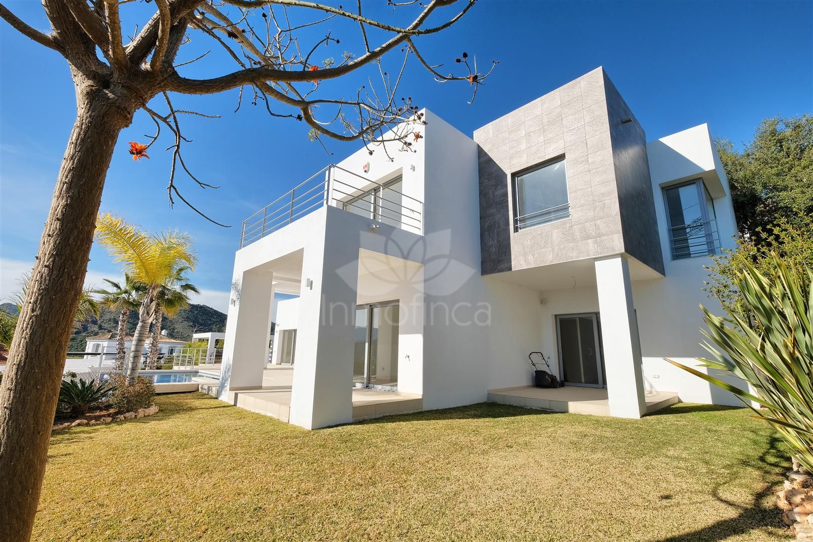 Villa en Puerto del Capitan, Benahavis