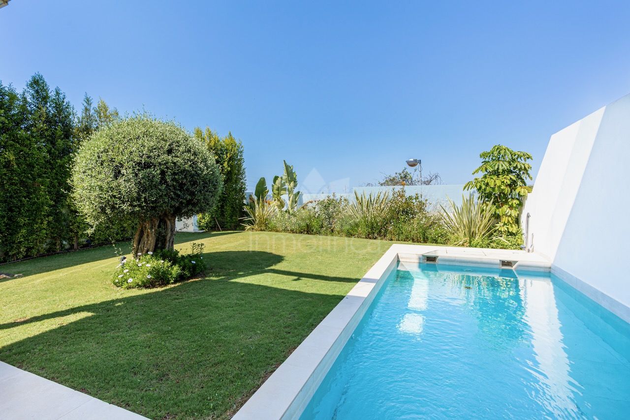 Villa in Valdeolletas, Marbella