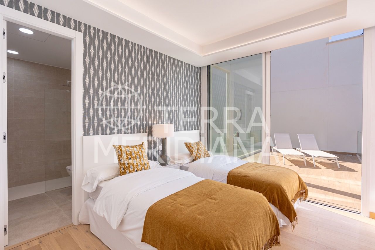 Villa in Valdeolletas, Marbella