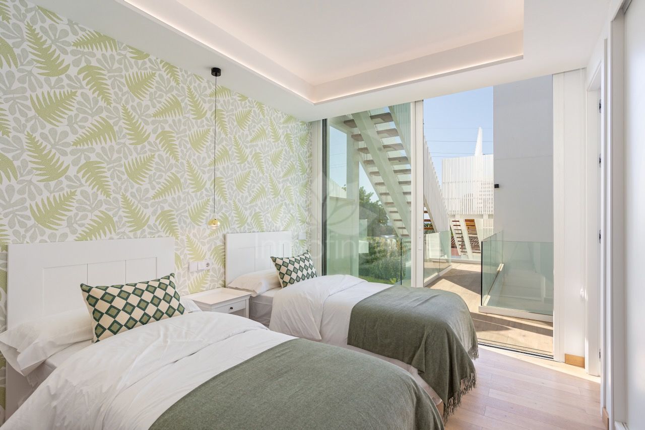 Villa in Valdeolletas, Marbella