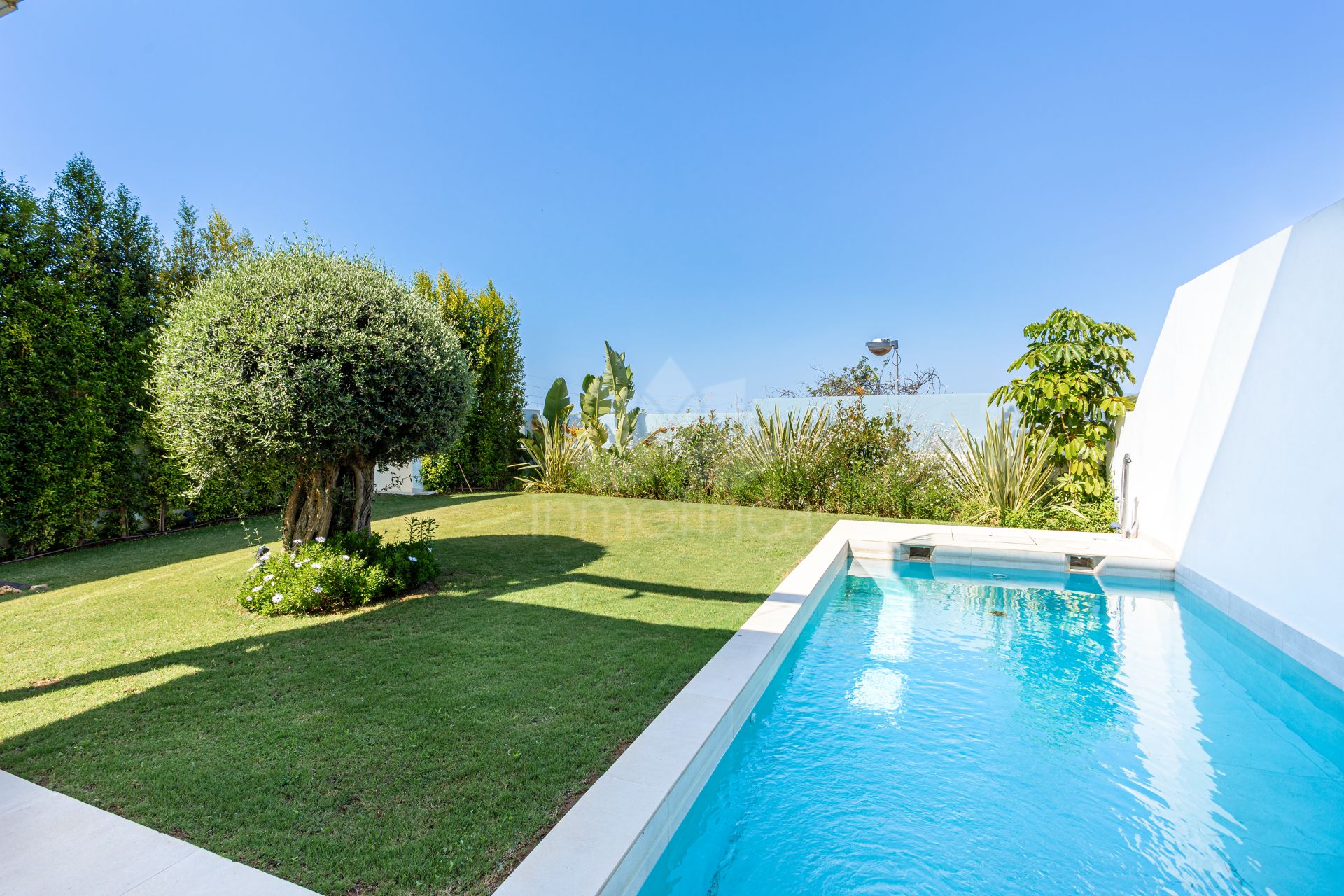 Villa in Valdeolletas, Marbella