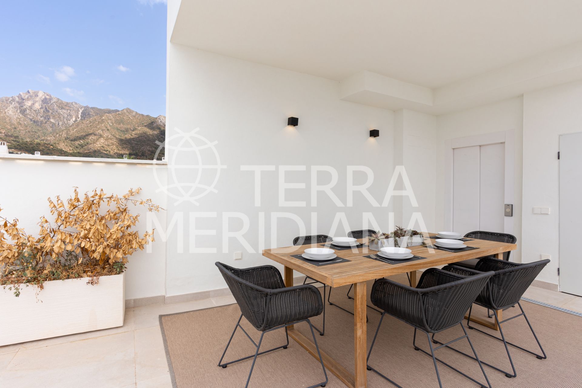 Villa in Valdeolletas, Marbella