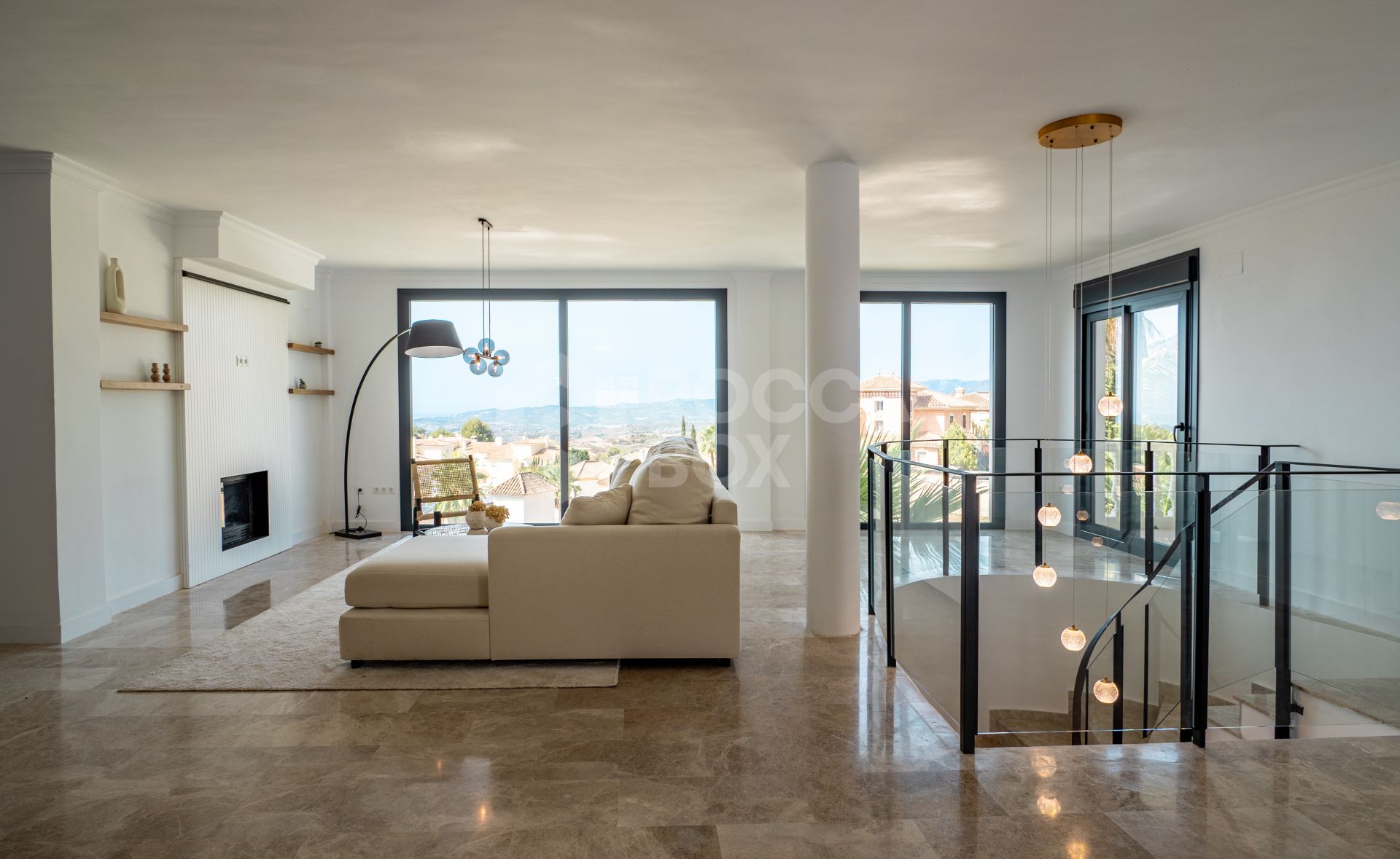 Luxury Villa with Panoramic Sea and Mountain Views in Buenavista (Mijas)