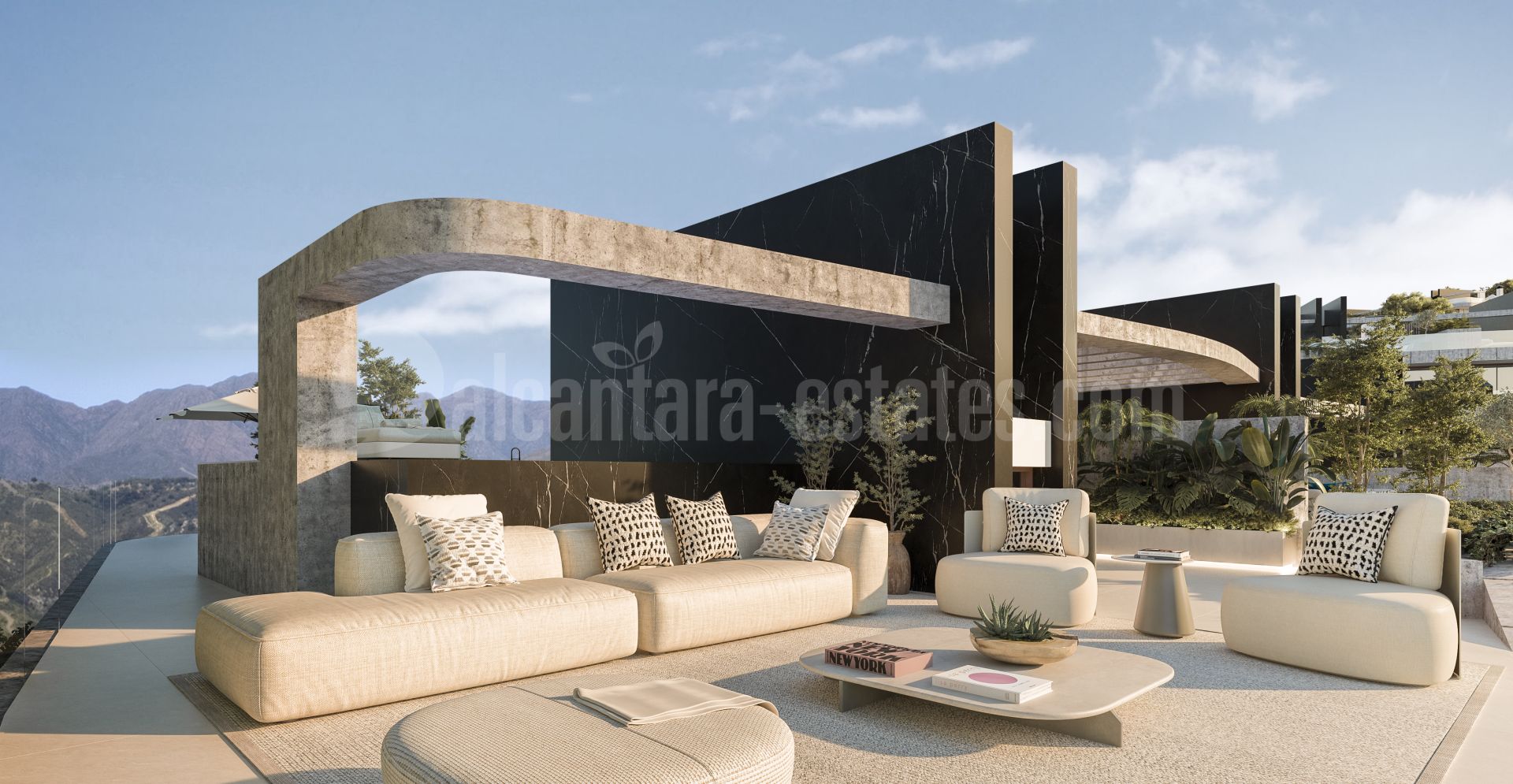 Ground Floor Duplex in Marbella East, Marbella