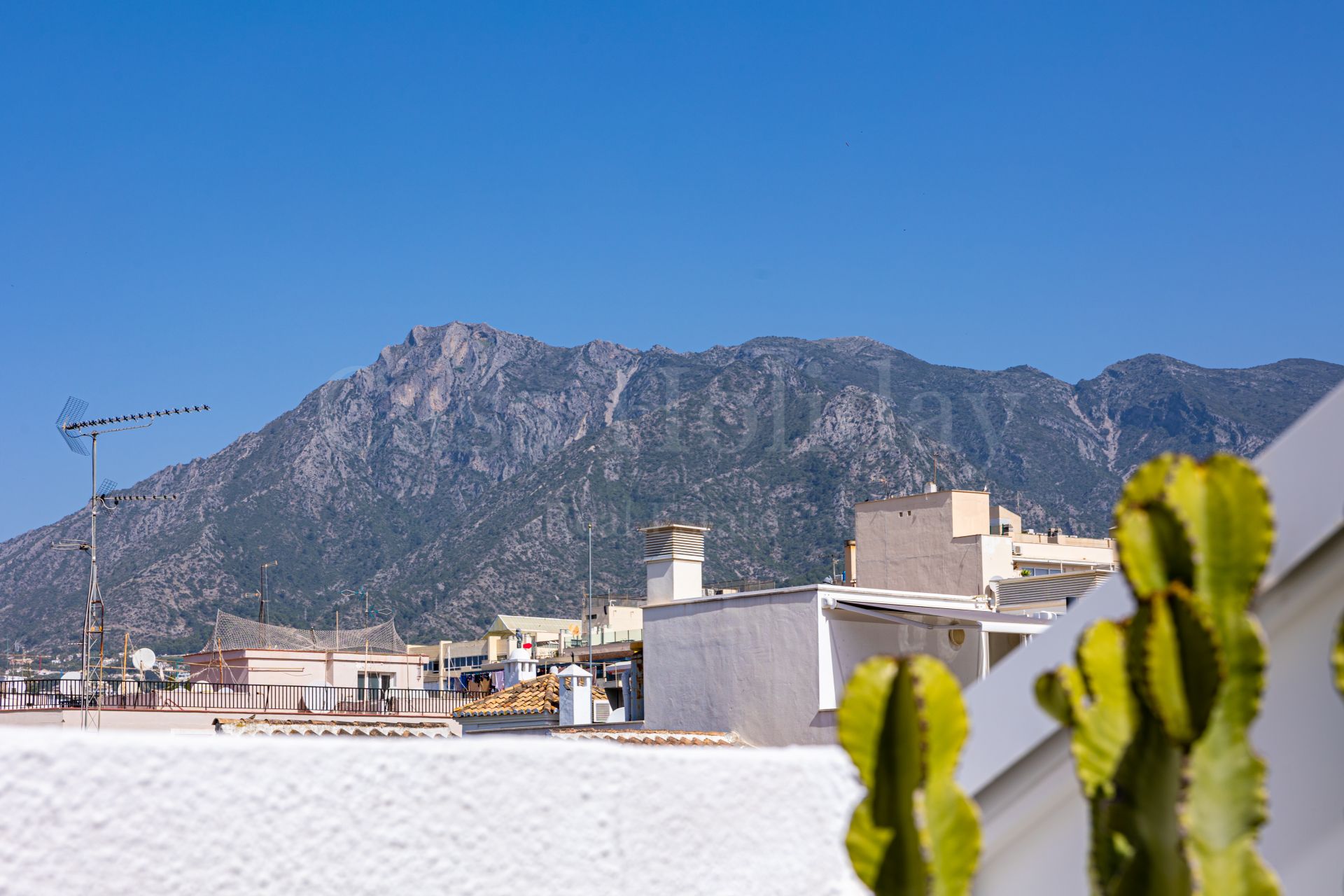 Duplex Penthouse in Marbella Centro, Marbella
