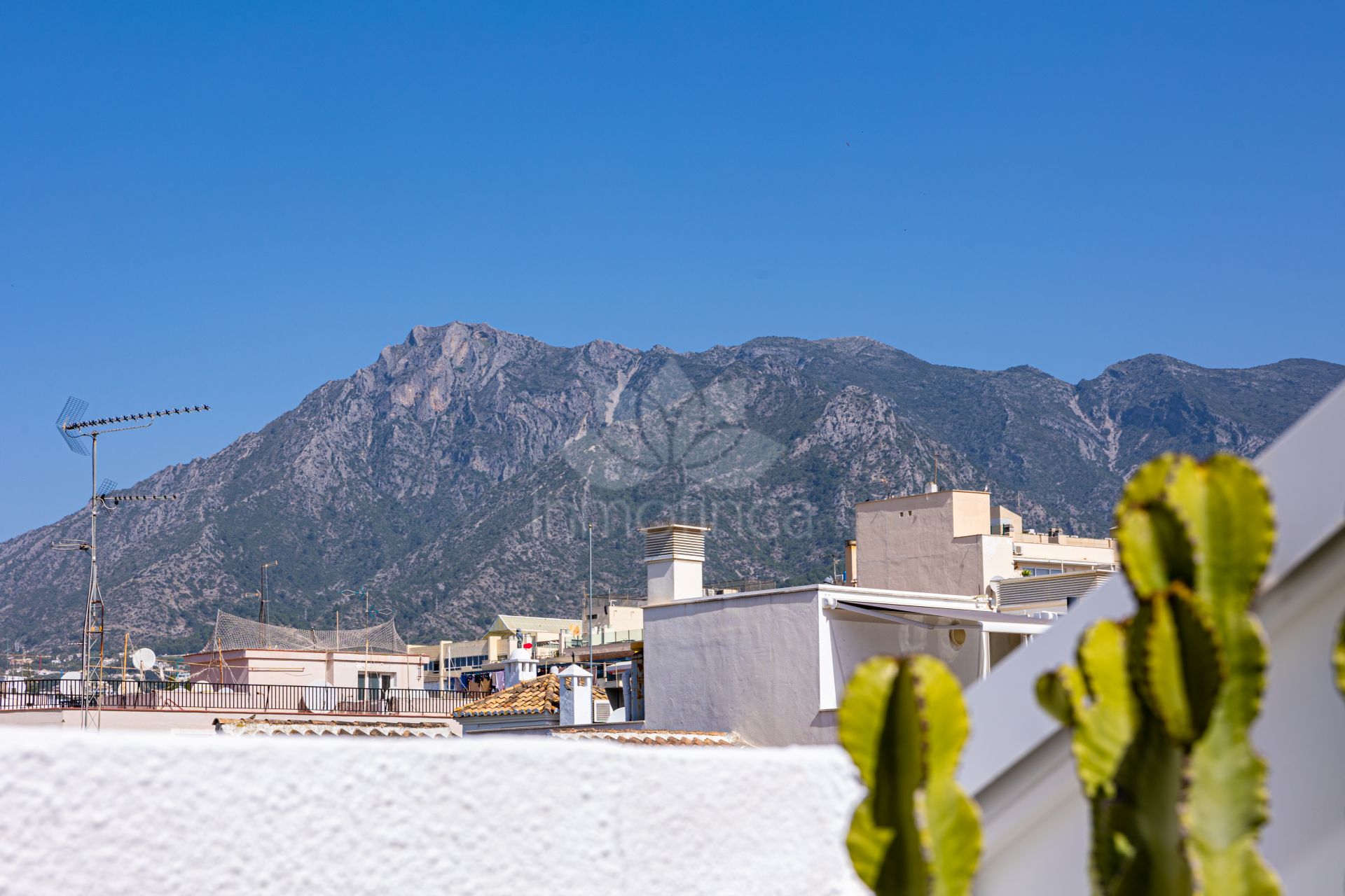 Duplex Penthouse in Marbella Centro, Marbella
