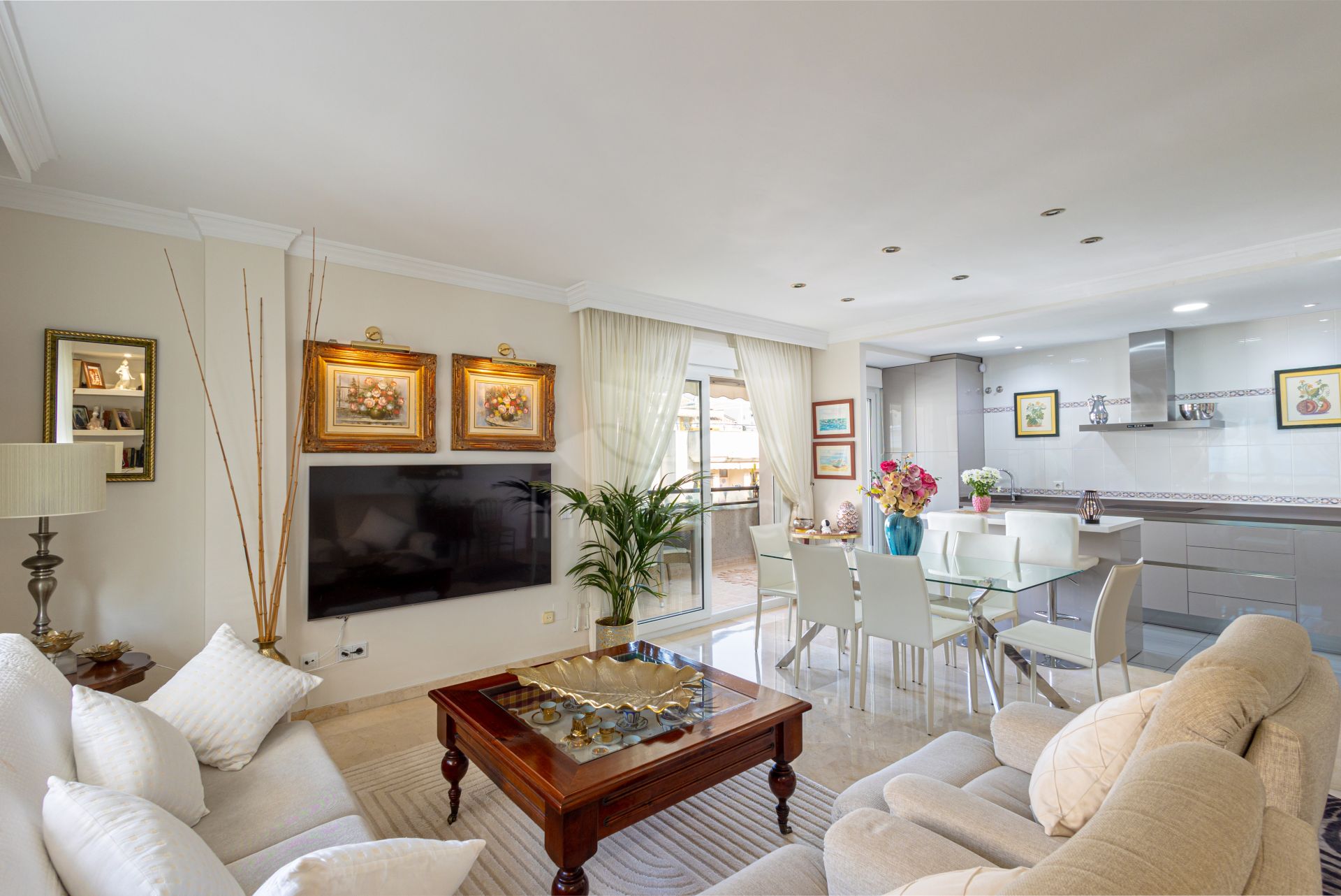 Duplex Penthouse in Marbella Centro, Marbella