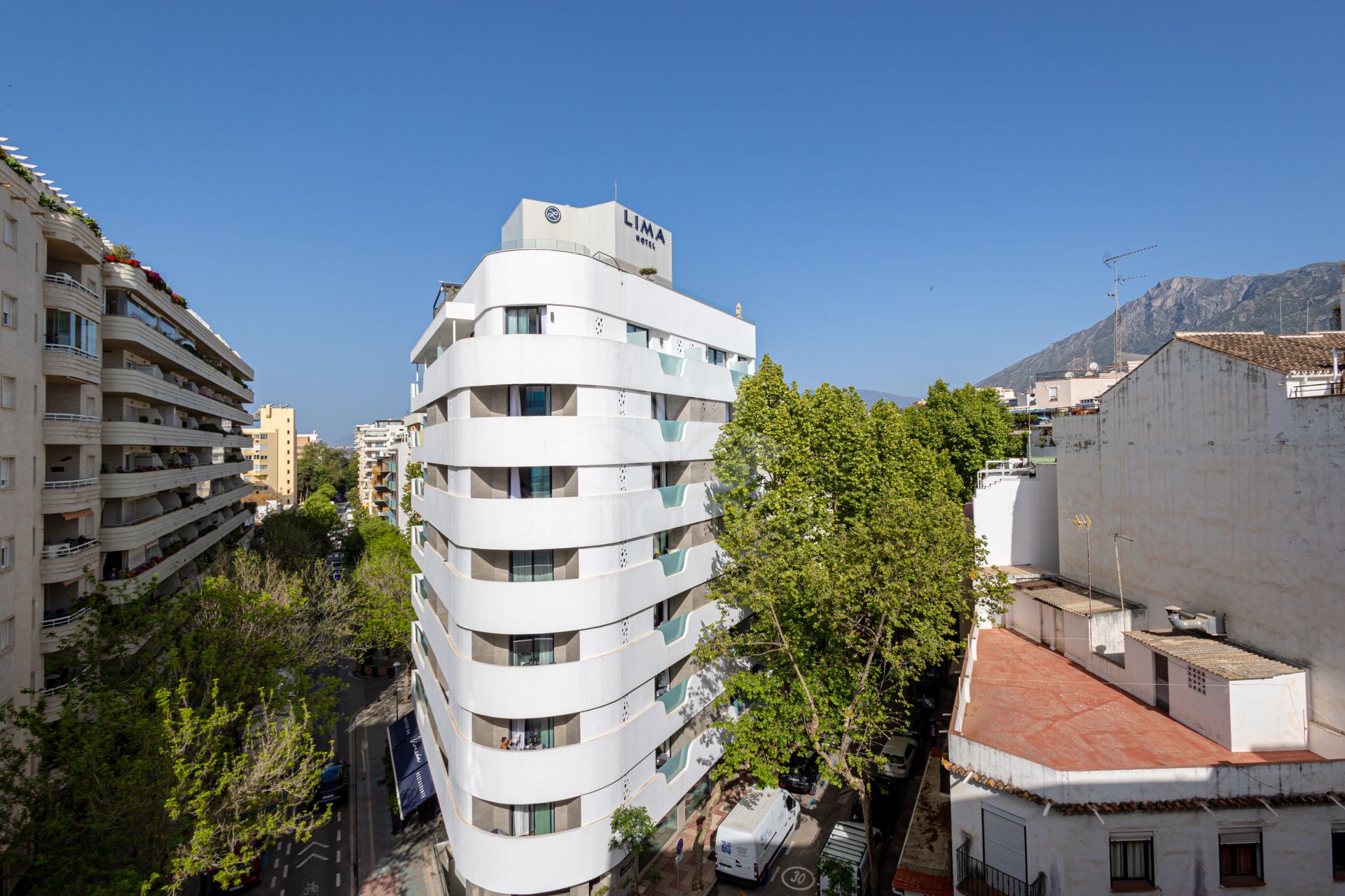 Duplex Penthouse in Marbella Centro, Marbella