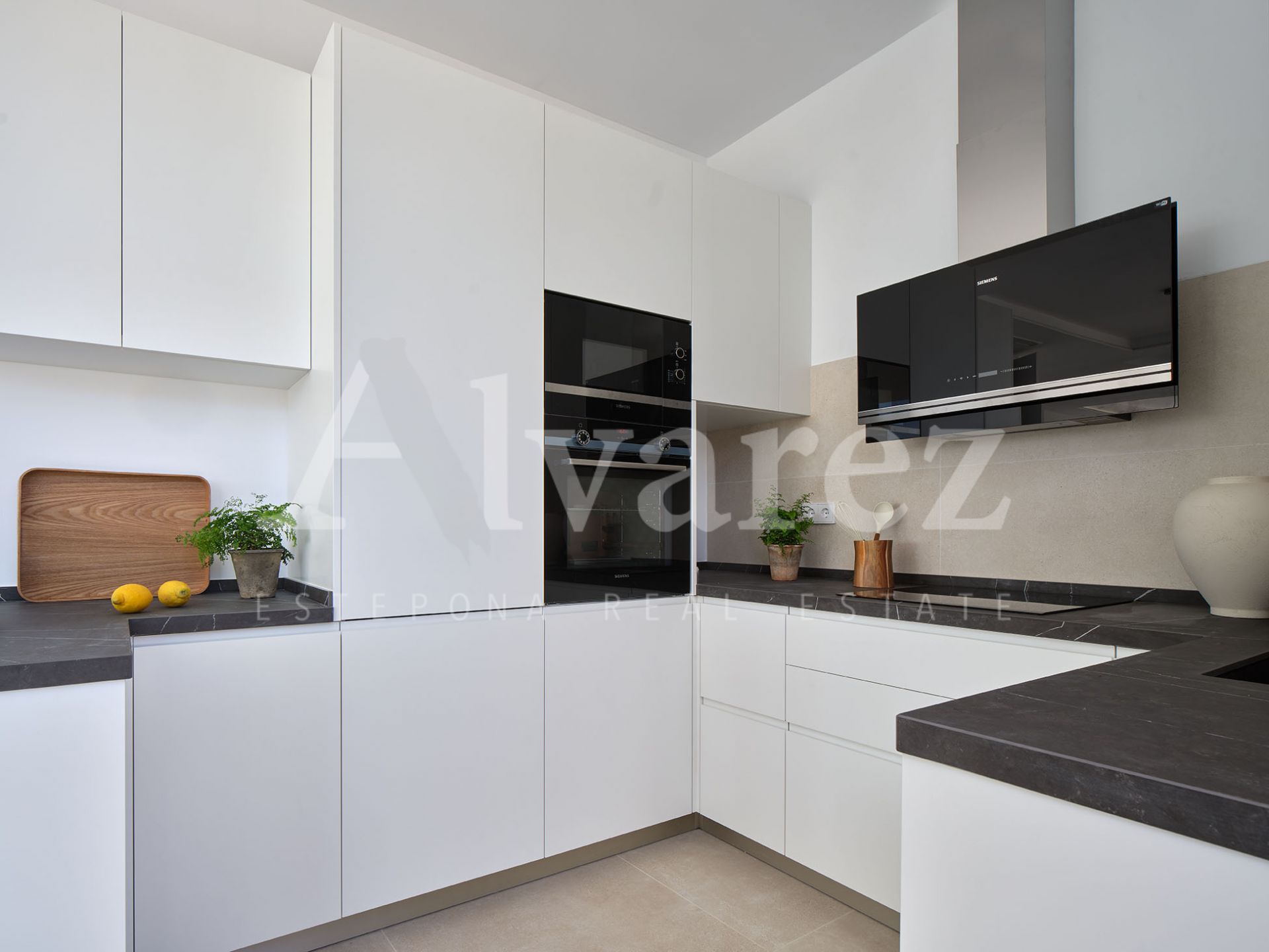 Development in Valdeolletas, Marbella