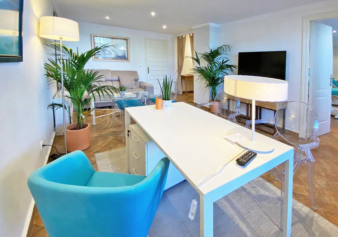 Charming Office for Sale!