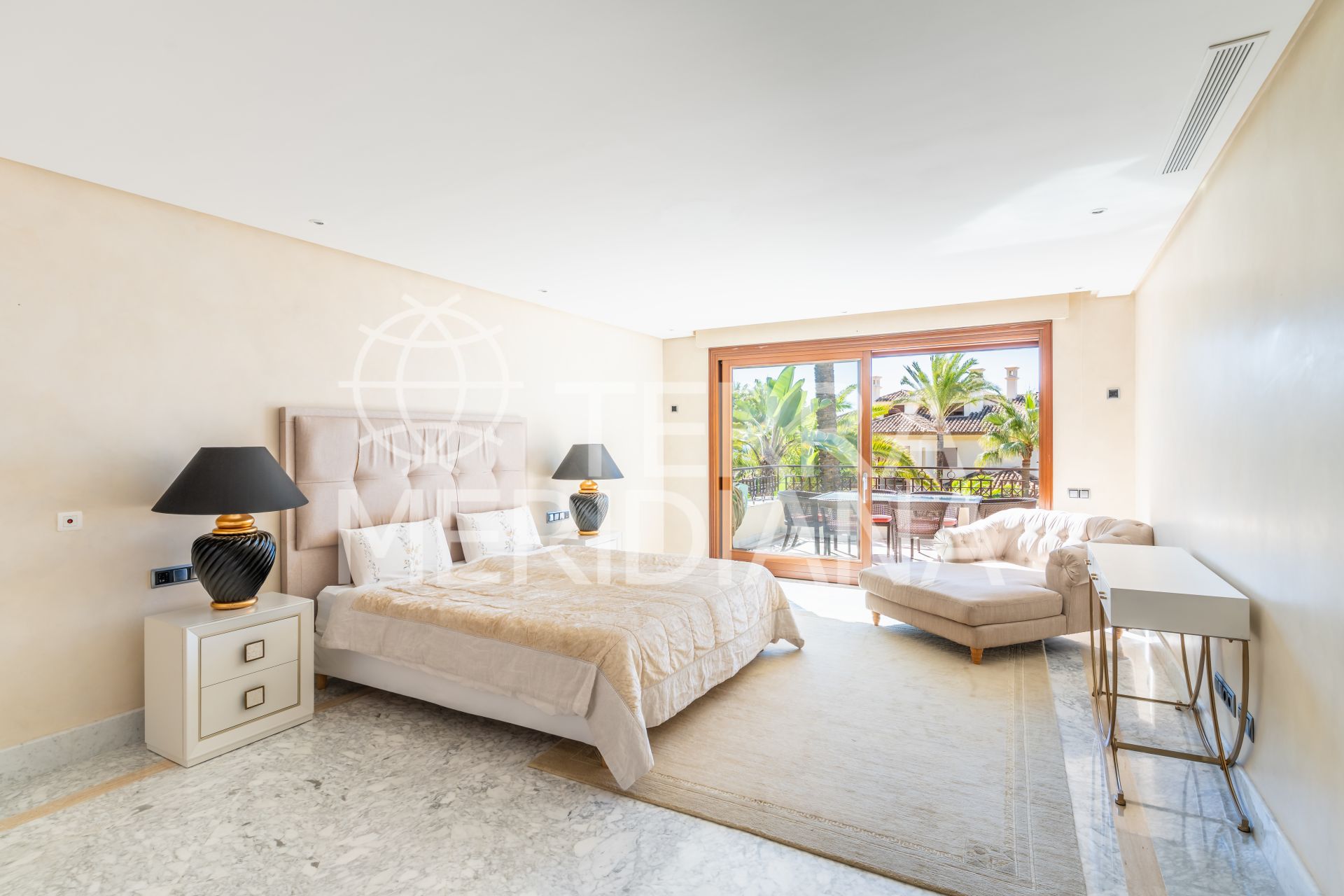 Apartment in Los Monteros Playa, Marbella