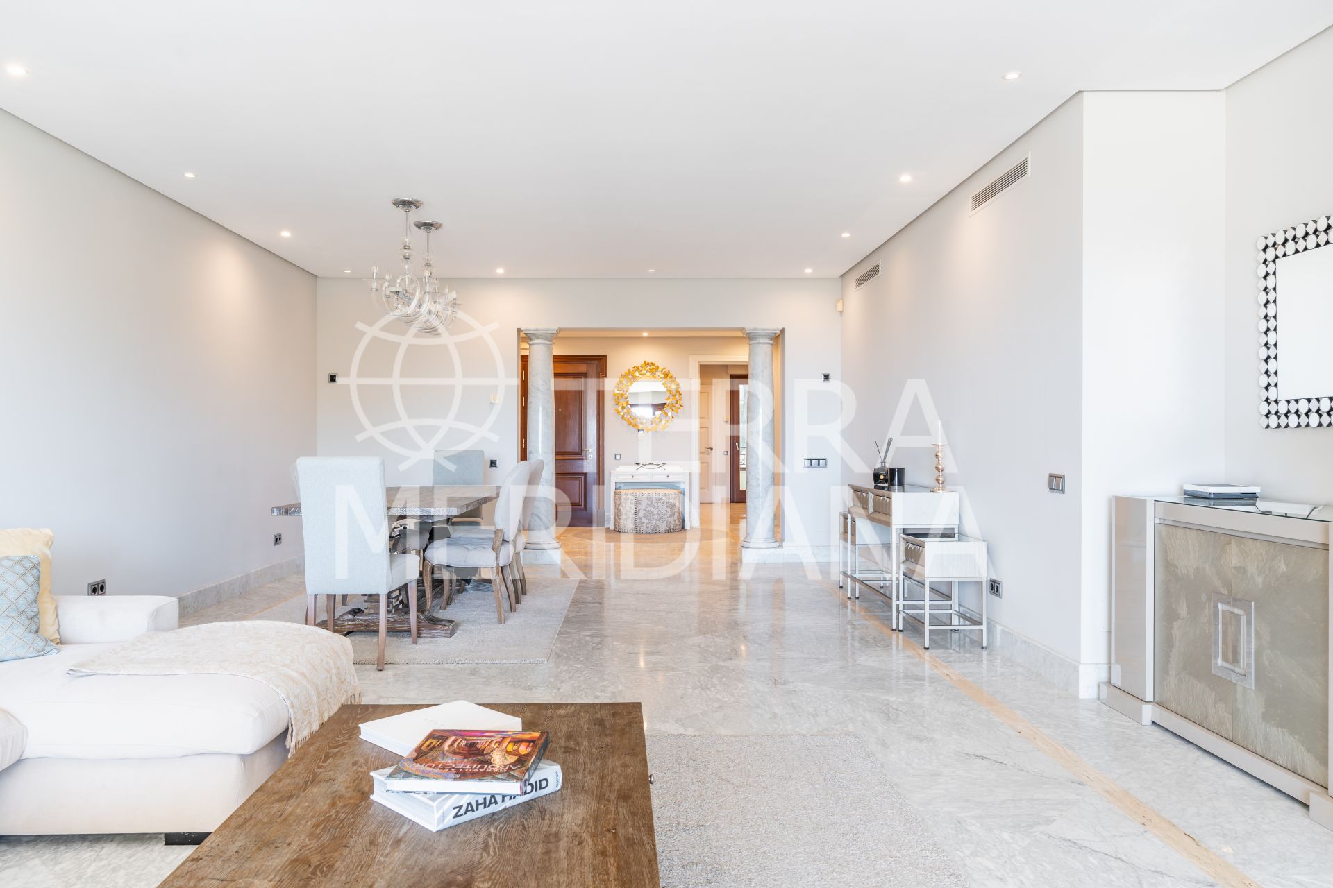 Apartment in Los Monteros Playa, Marbella