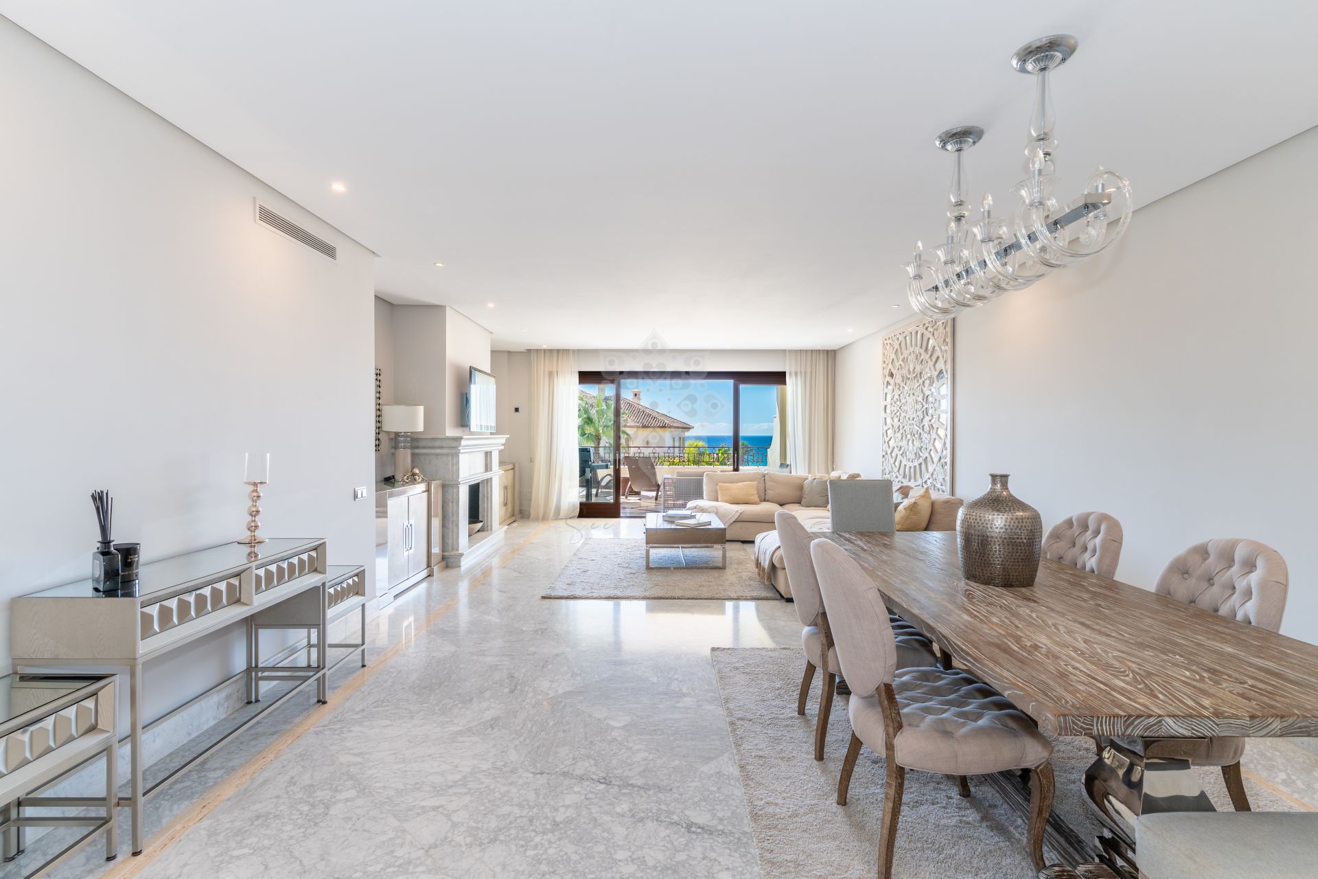 Apartment in Los Monteros Playa, Marbella
