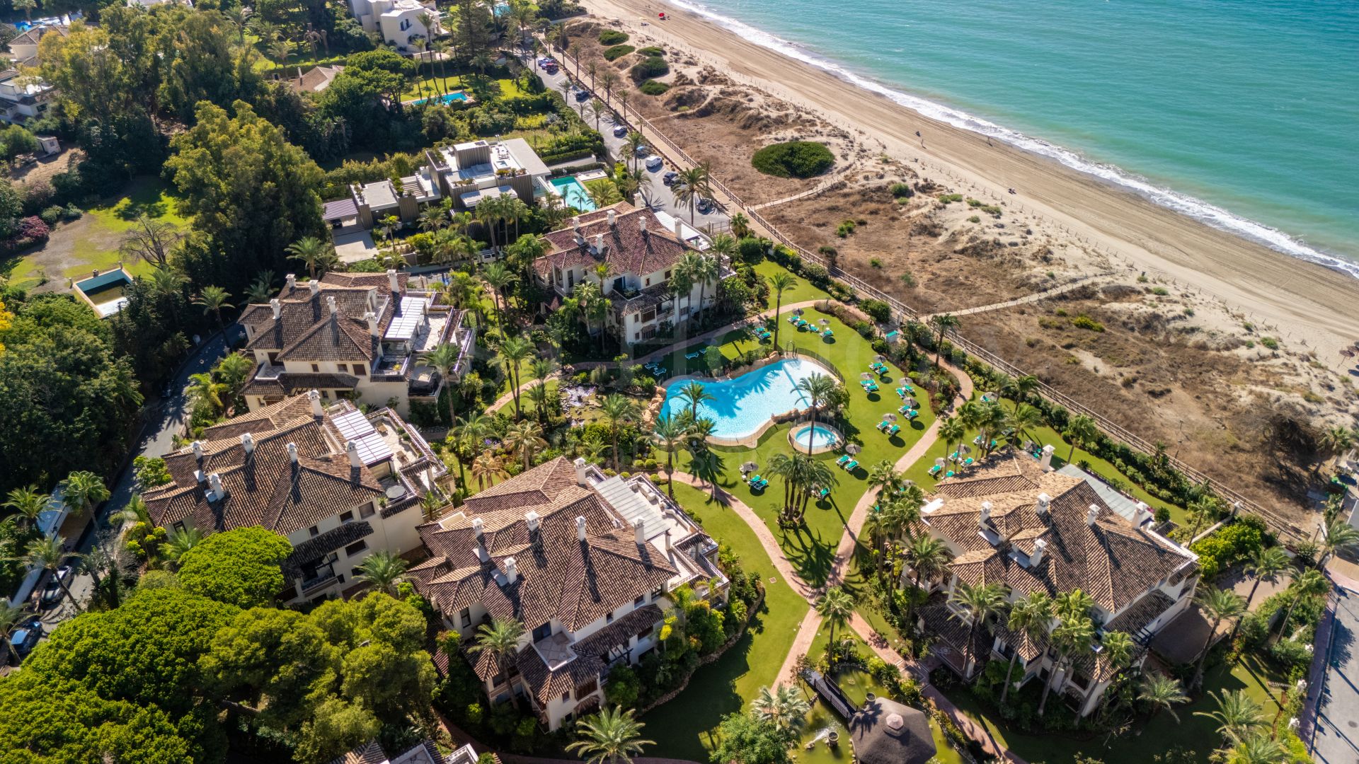 Apartamento en Los Monteros Playa, Marbella