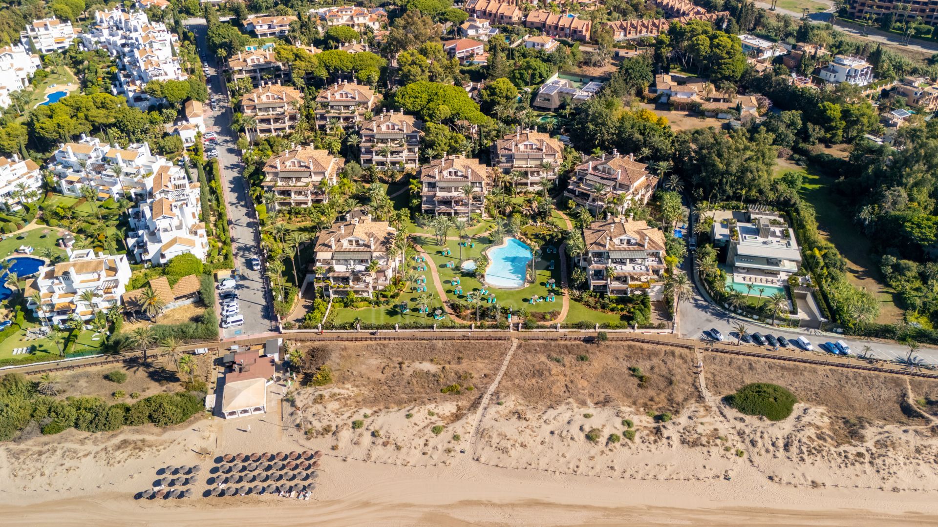 Apartamento en Los Monteros Playa, Marbella