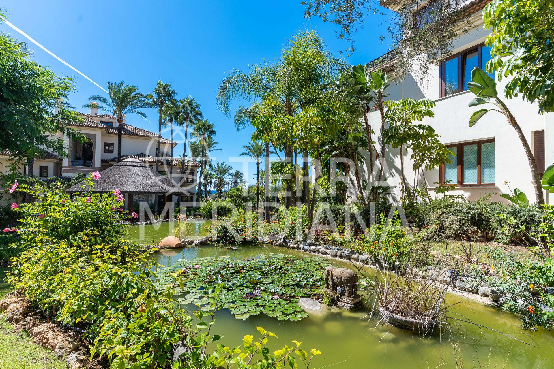 Apartment in Los Monteros Playa, Marbella