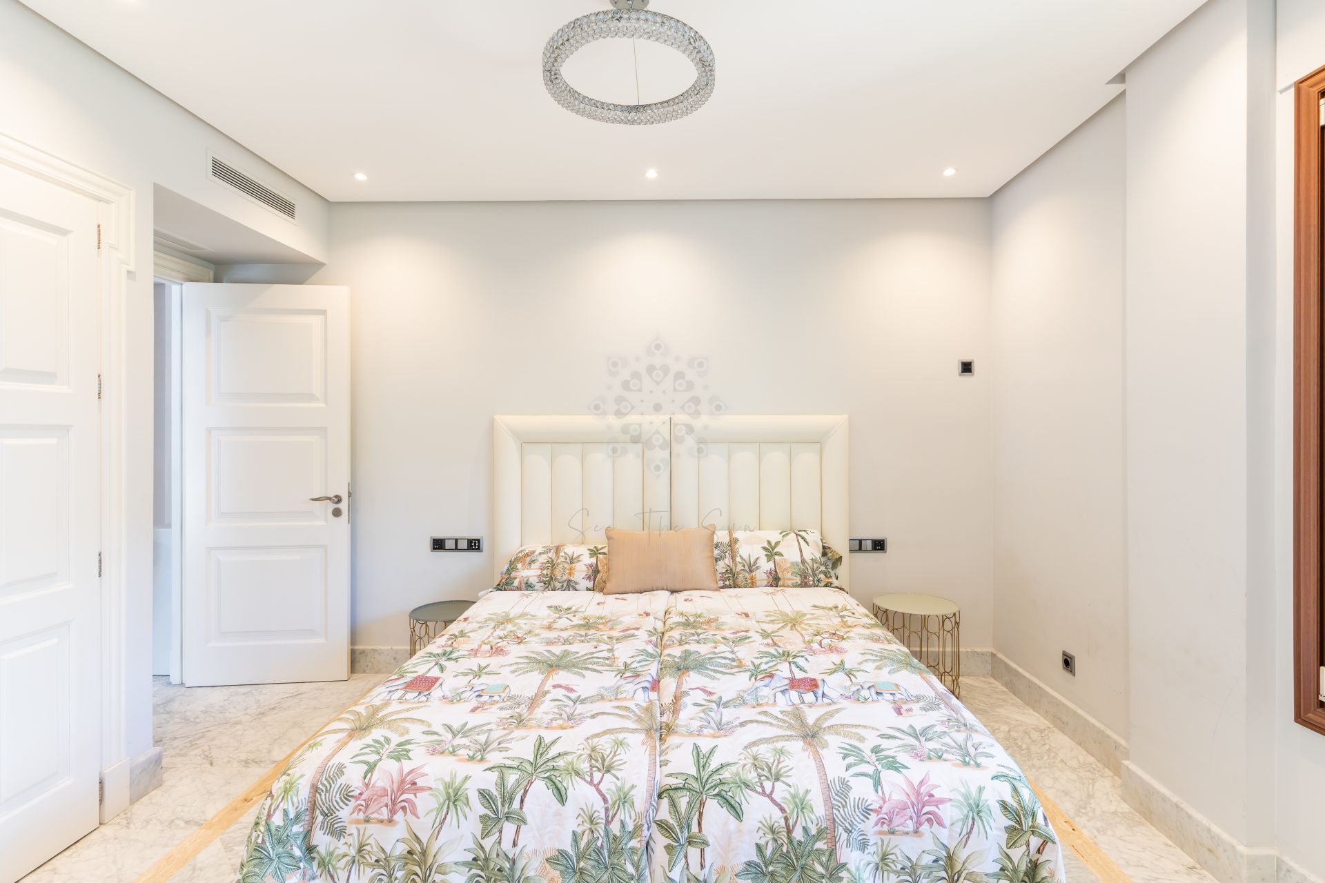 Apartment in Los Monteros Playa, Marbella