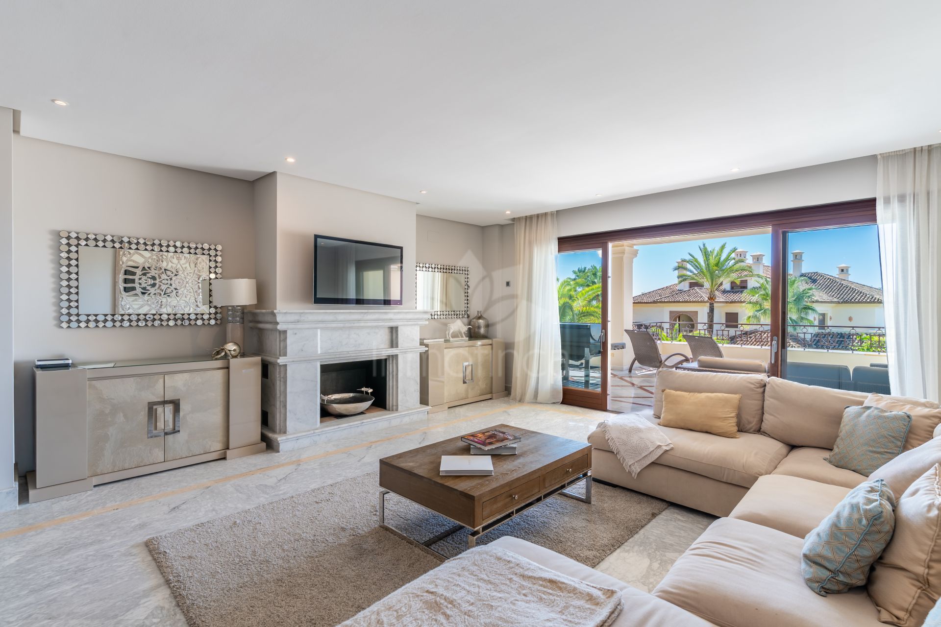 Apartamento en Los Monteros Playa, Marbella