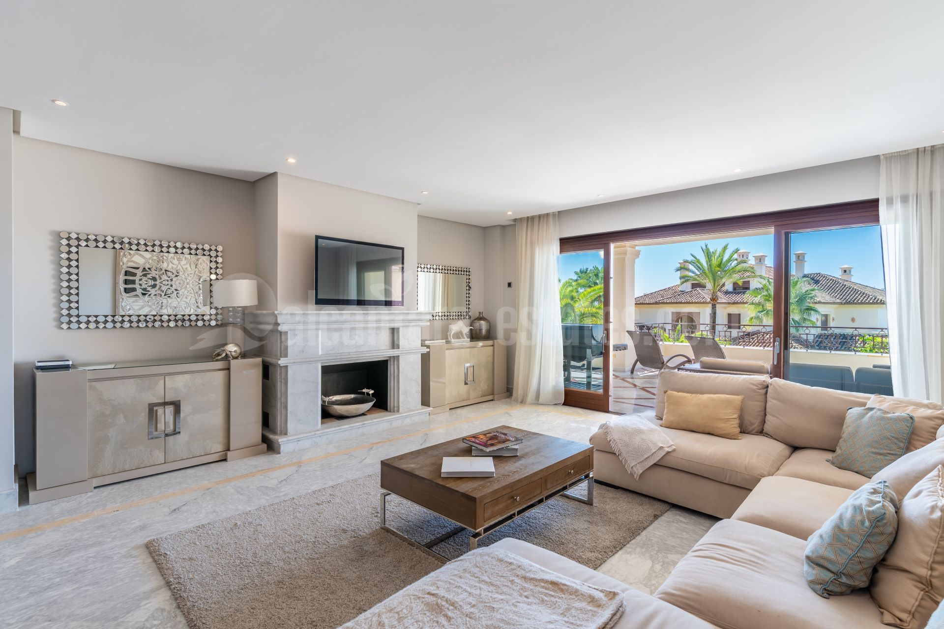 Apartamento en Los Monteros Playa, Marbella