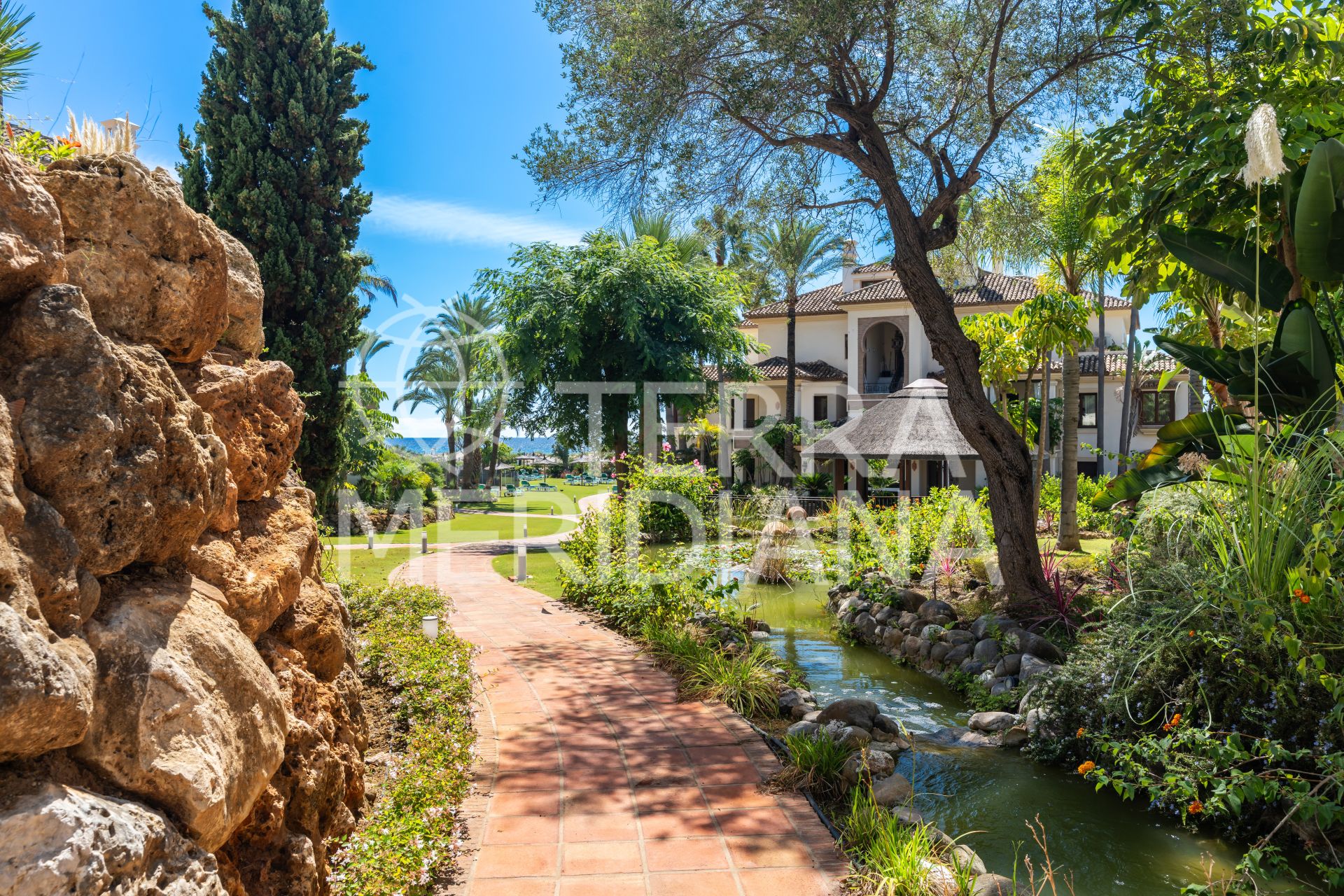 Apartment in Los Monteros Playa, Marbella
