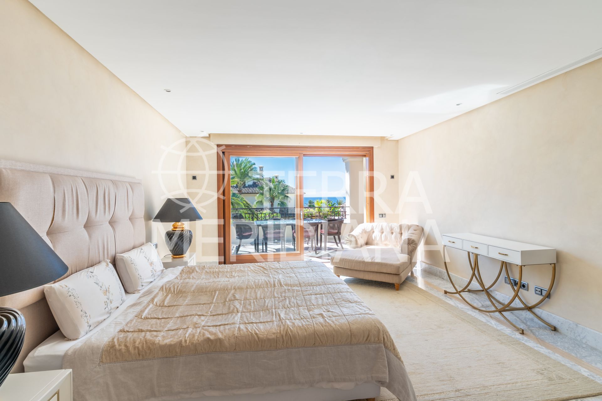 Apartment in Los Monteros Playa, Marbella