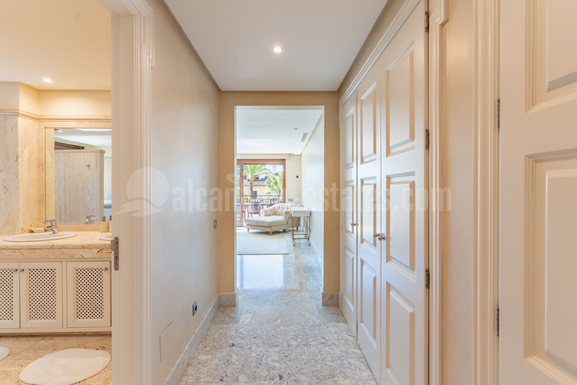 Apartamento en Los Monteros Playa, Marbella