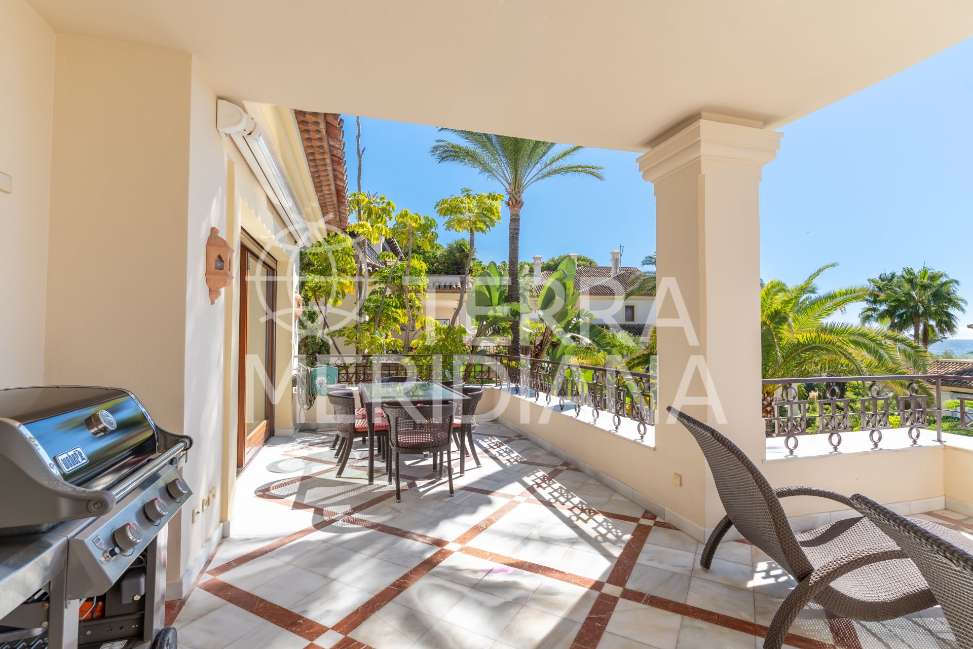 Apartment in Los Monteros Playa, Marbella