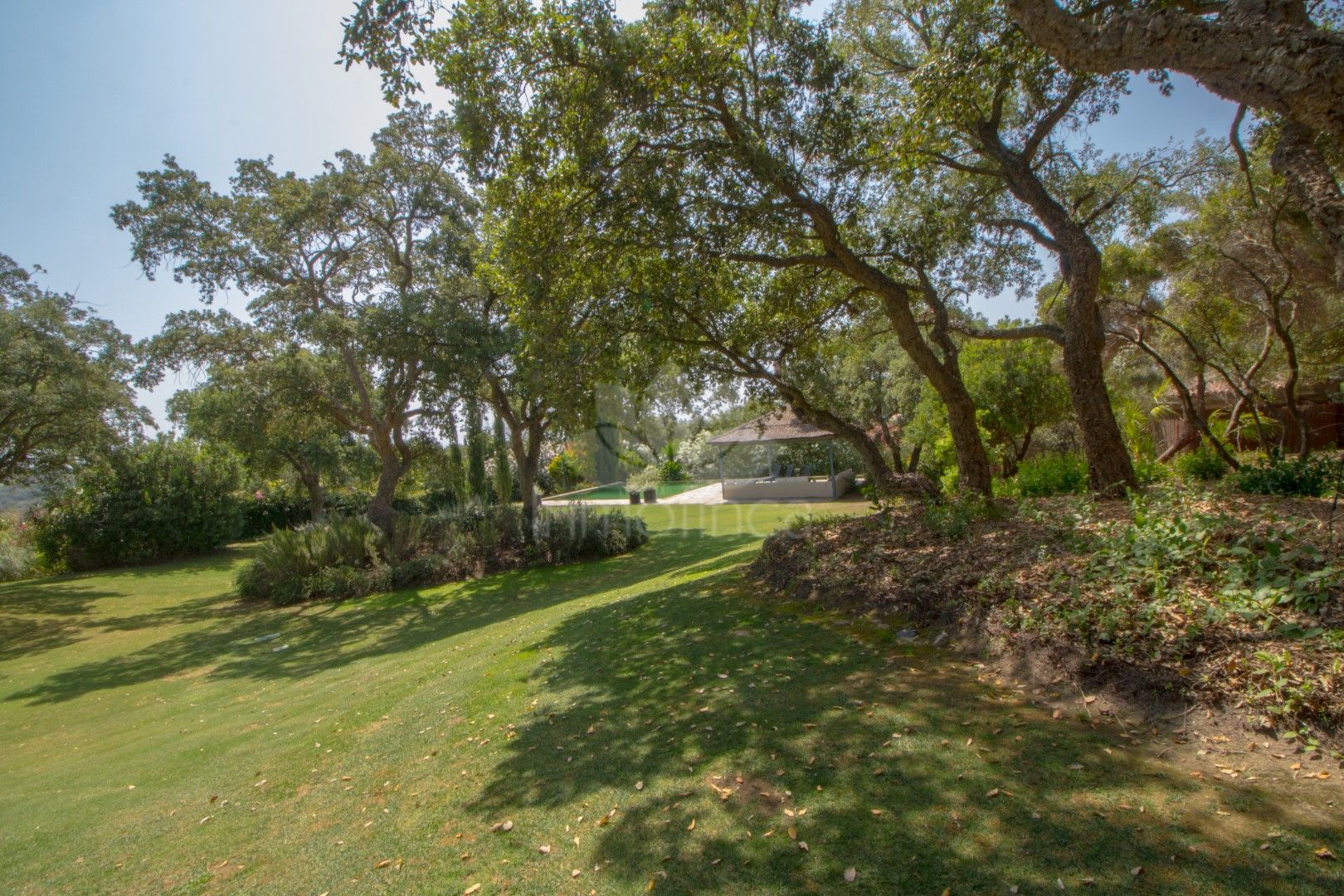 Villa in Los Altos de Valderrama, Sotogrande