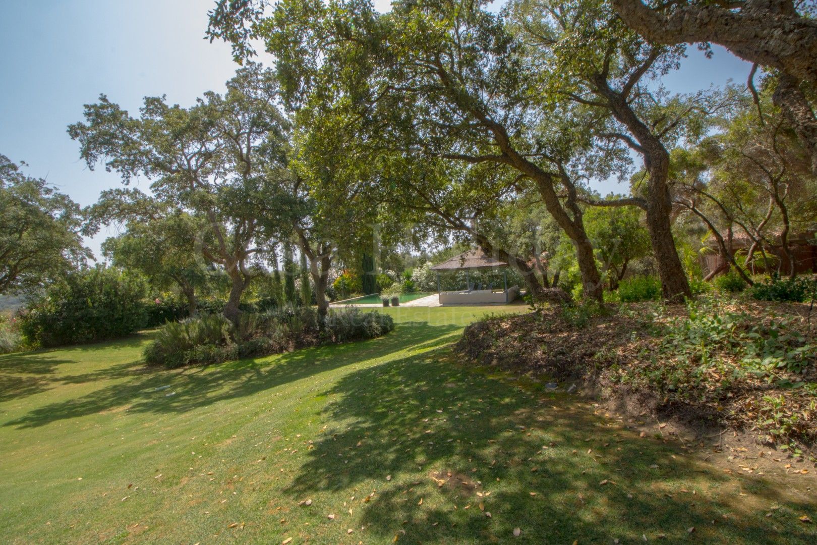 Villa in Los Altos de Valderrama, Sotogrande