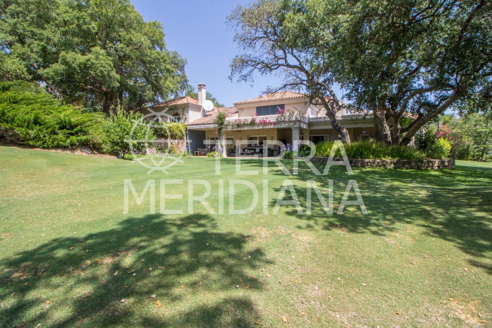 Villa in Los Altos de Valderrama, Sotogrande