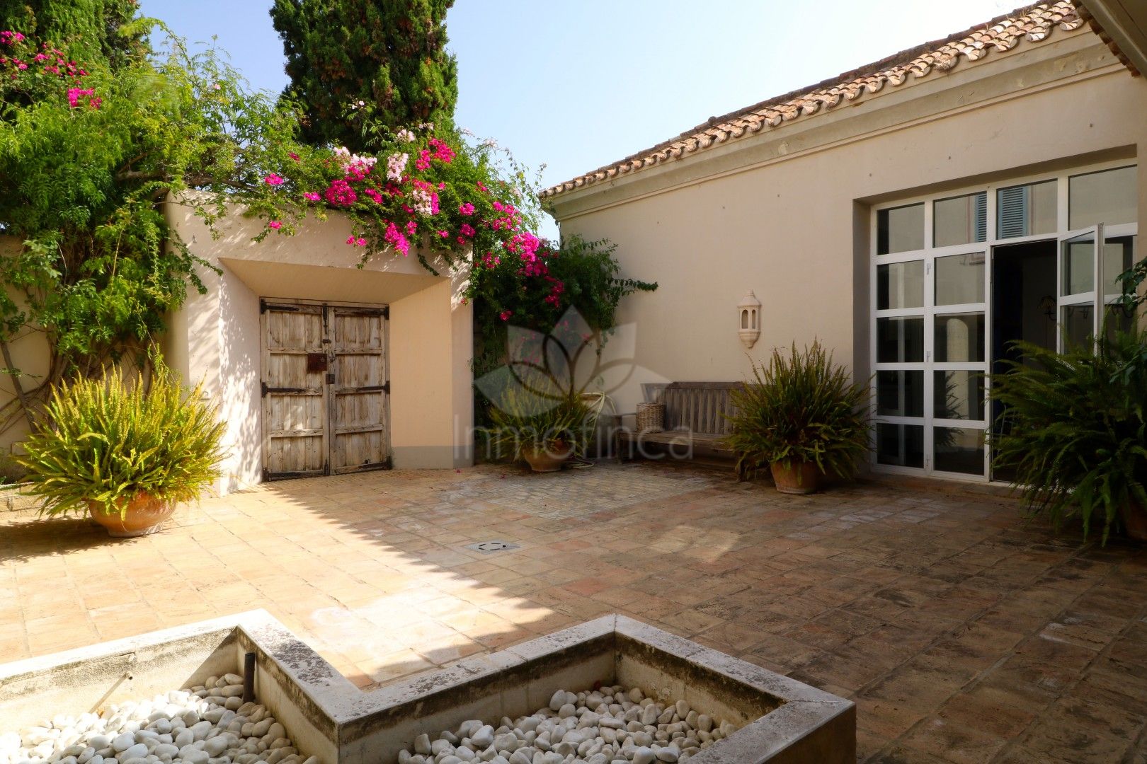 Villa in Los Altos de Valderrama, Sotogrande