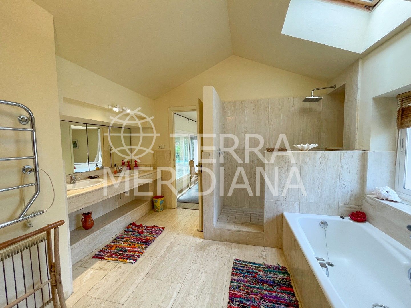 Villa in Los Altos de Valderrama, Sotogrande
