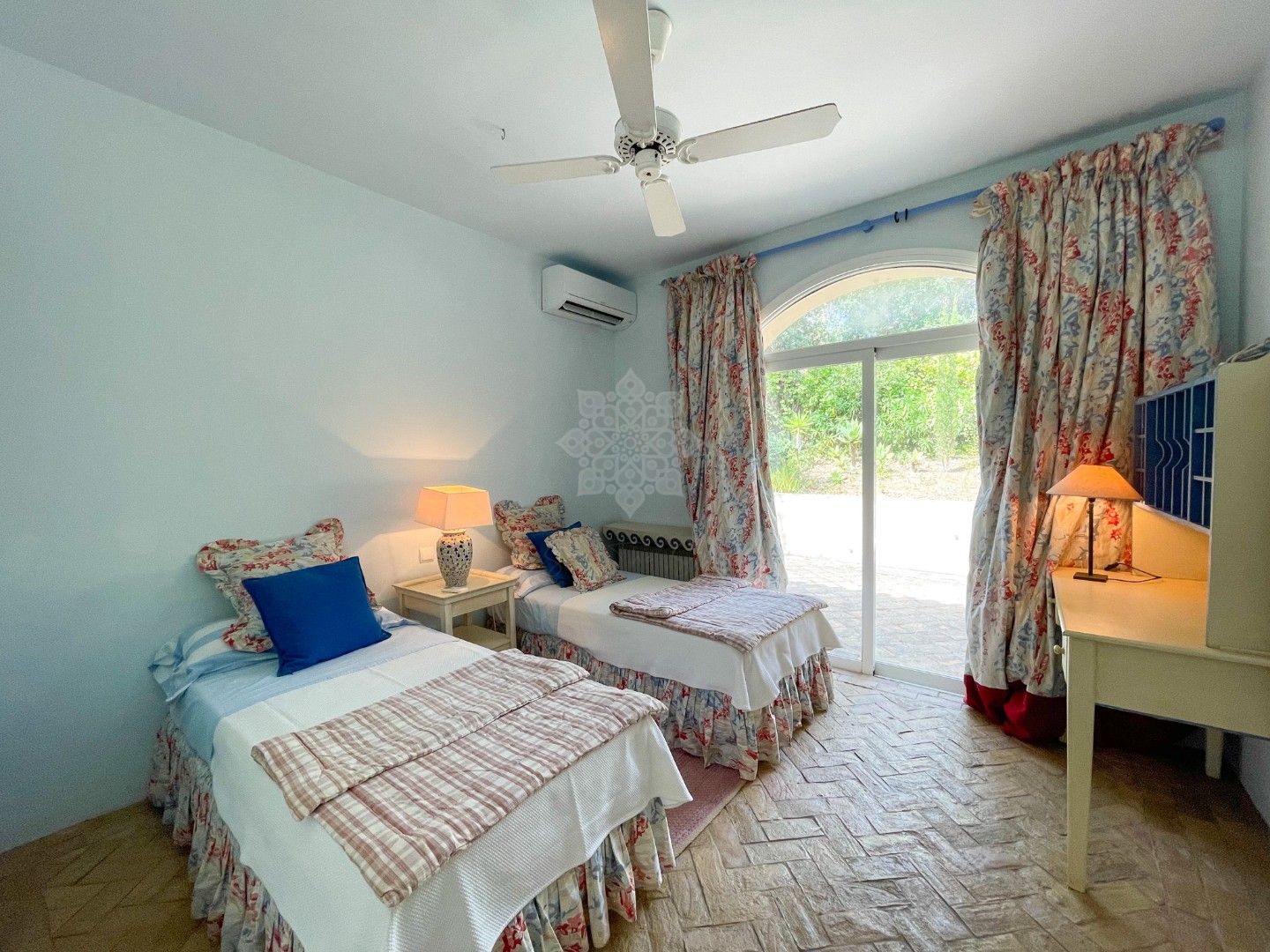 Villa in Los Altos de Valderrama, Sotogrande