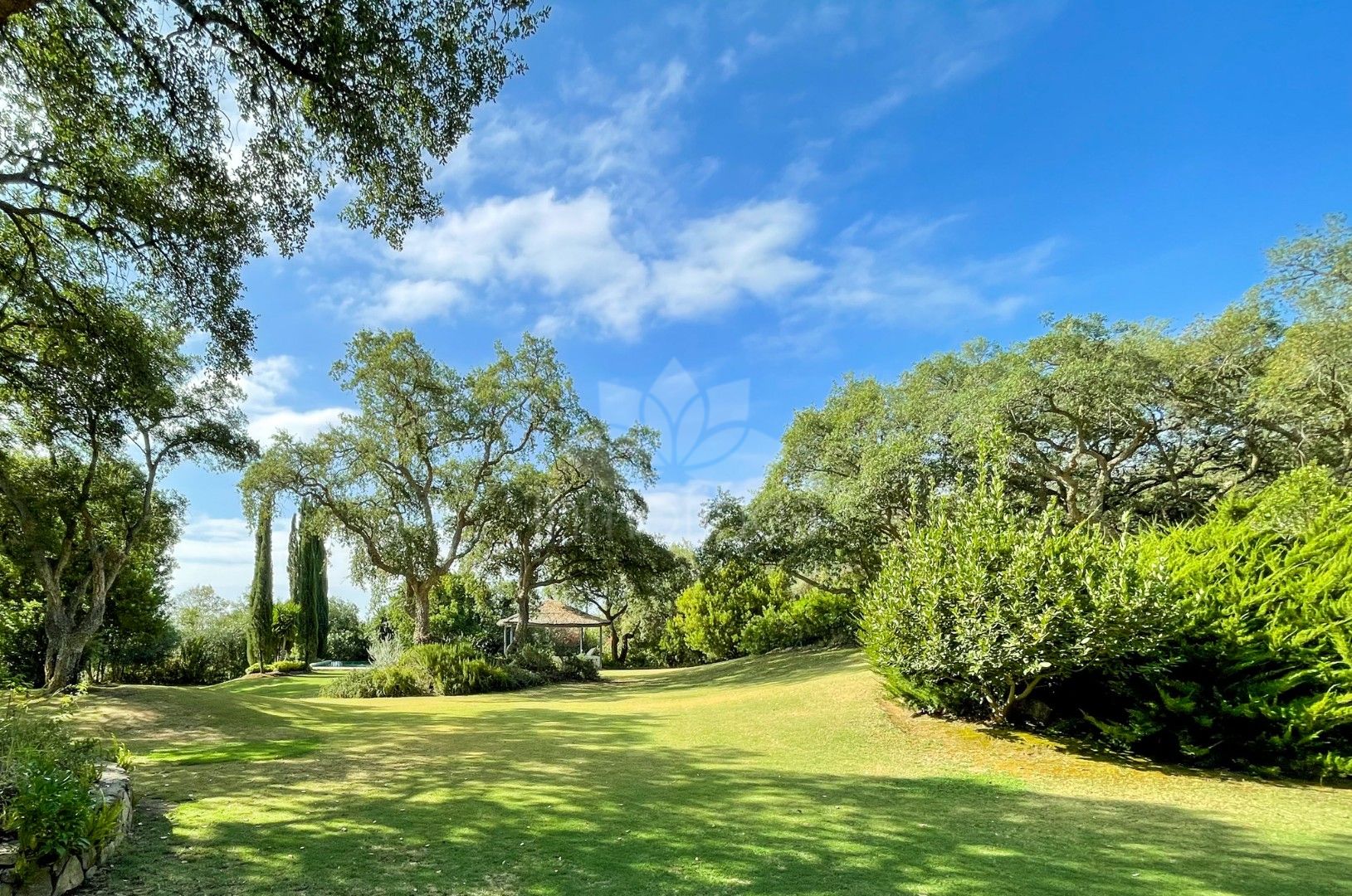 Villa in Los Altos de Valderrama, Sotogrande