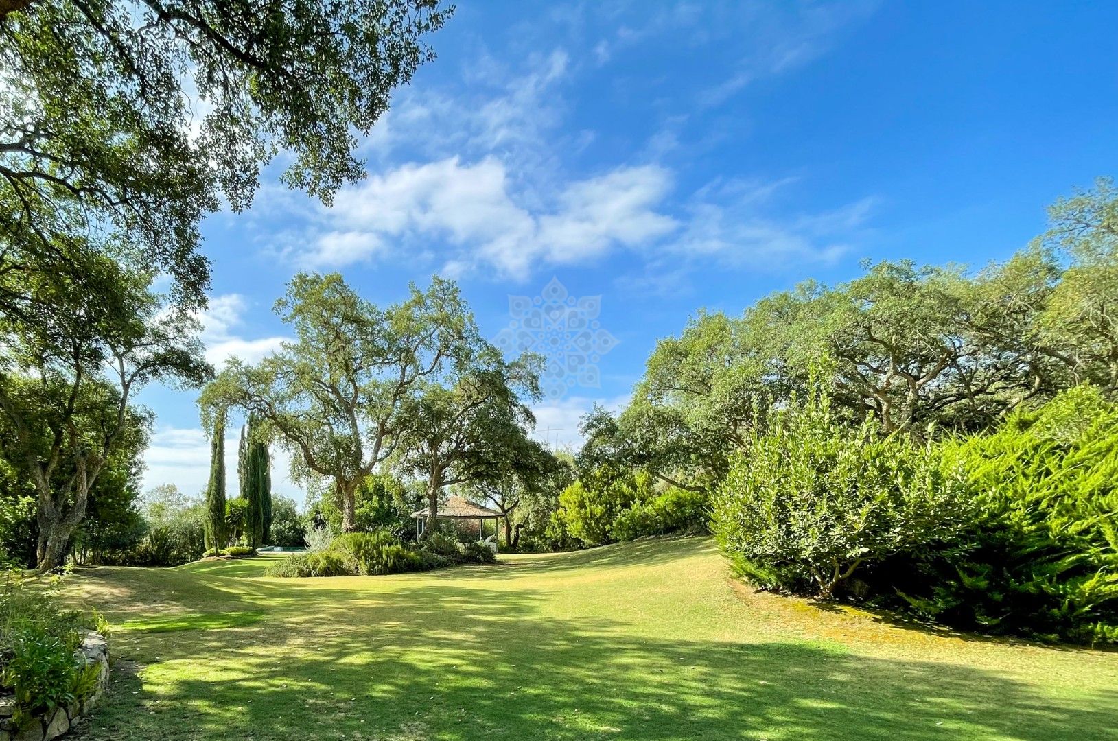 Villa in Los Altos de Valderrama, Sotogrande