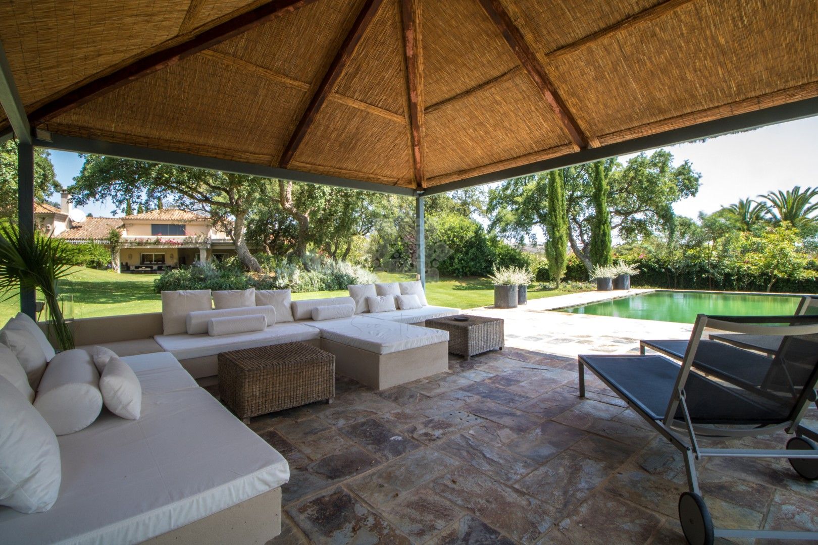 Villa in Los Altos de Valderrama, Sotogrande
