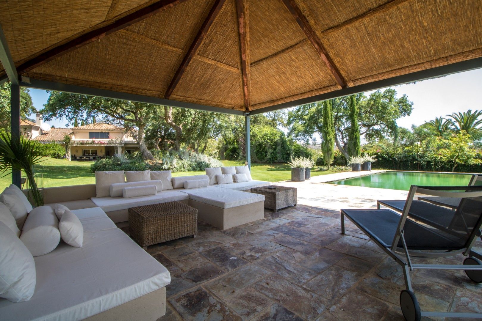 Villa in Los Altos de Valderrama, Sotogrande